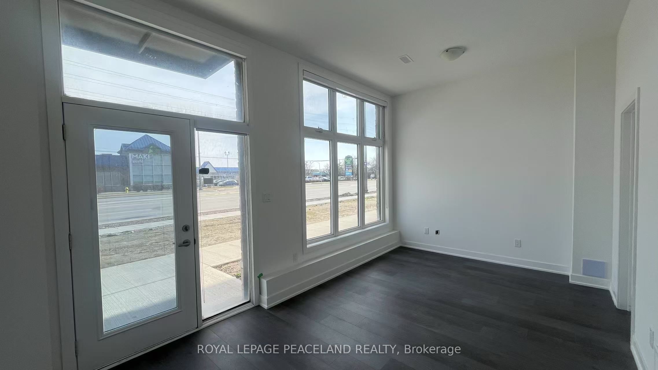 5444 Main Street Ground Floor Property Photo 3