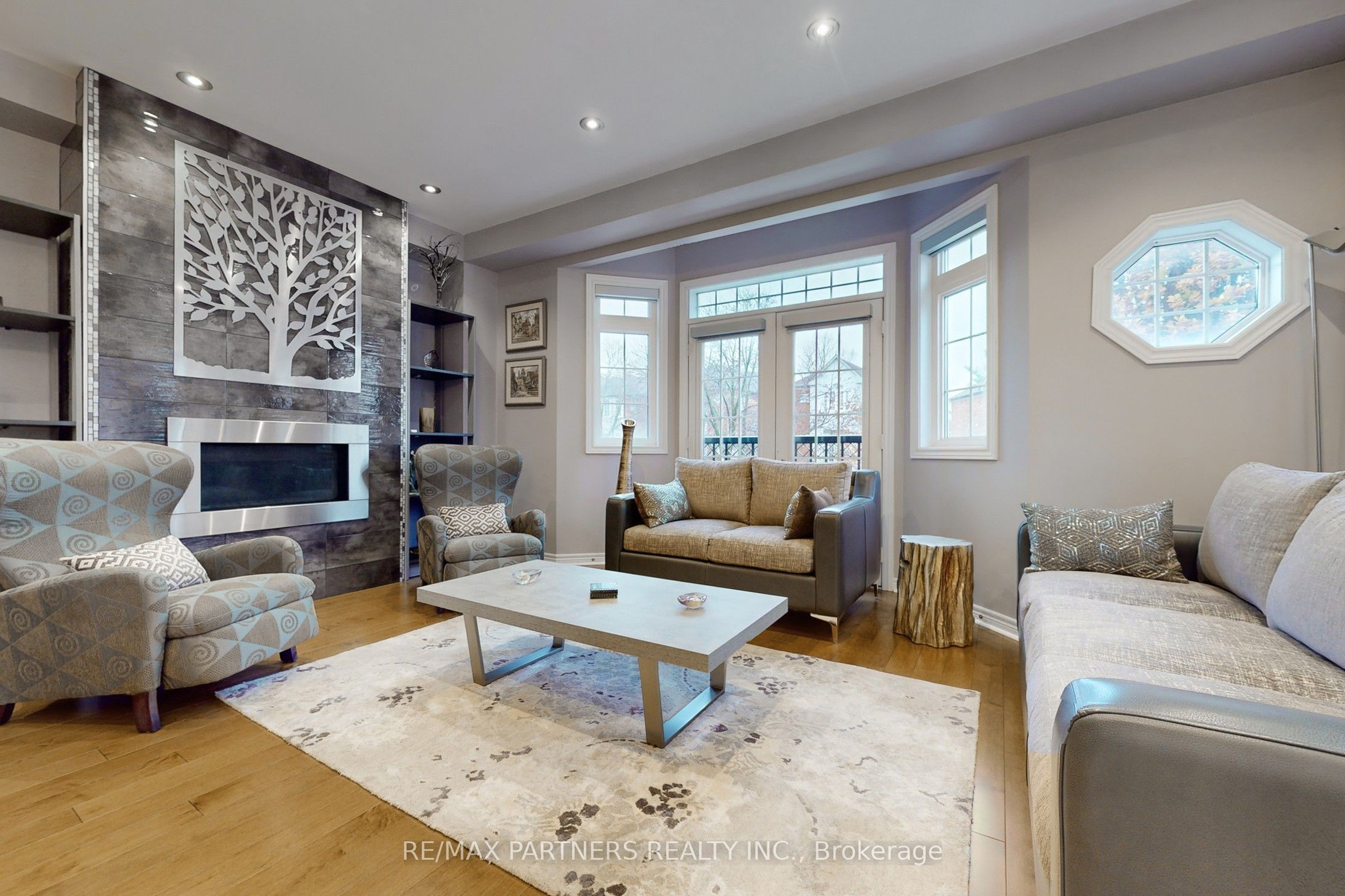 25 Crispin Court Property Photo 4