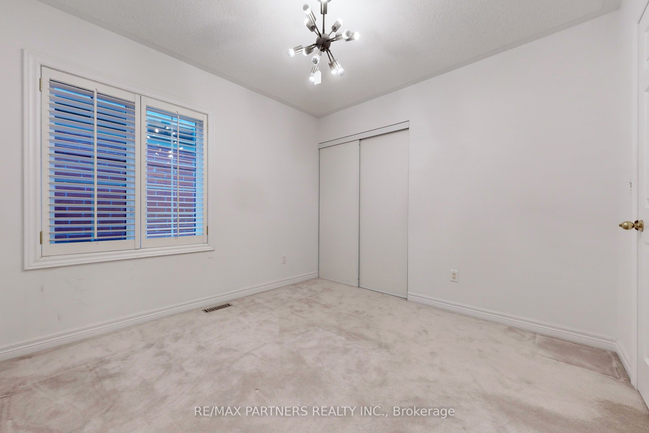 25 Crispin Court Property Photo 32