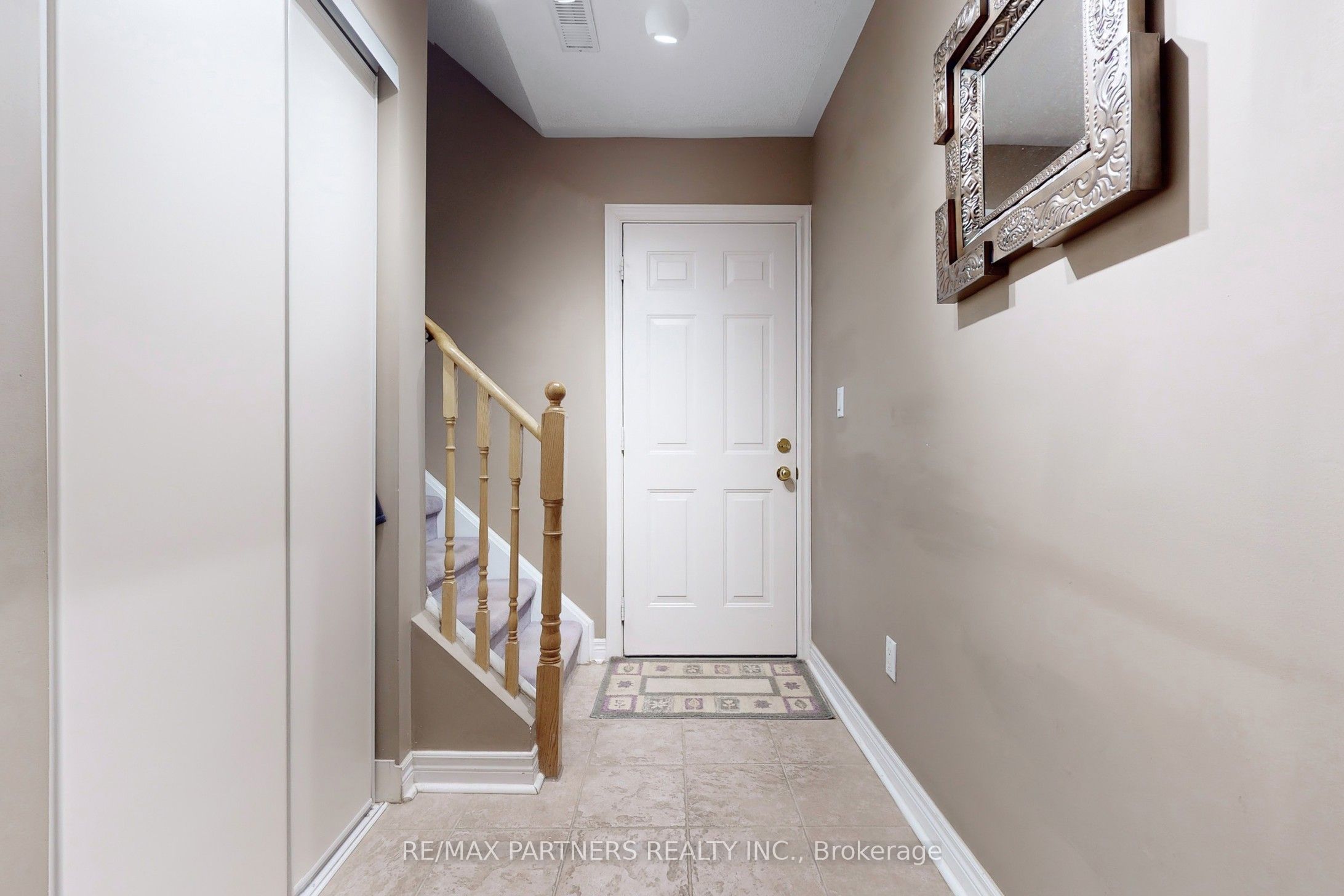 25 Crispin Court Property Photo 37
