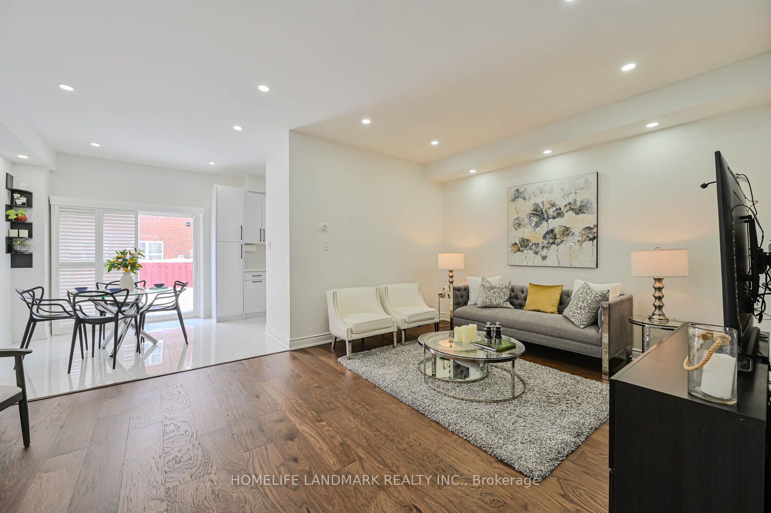 97 Arco Circle Property Photo 1