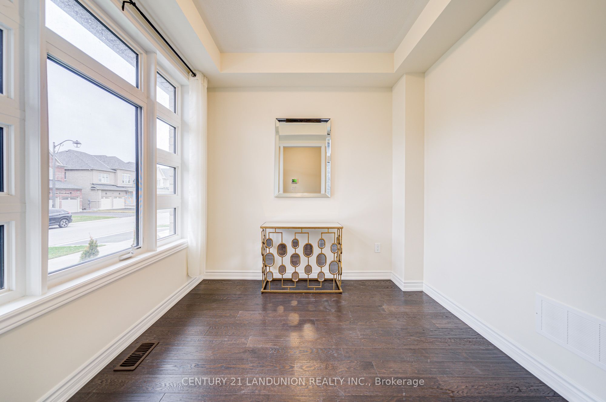 8 Bruce Welch Avenue Property Photo 3