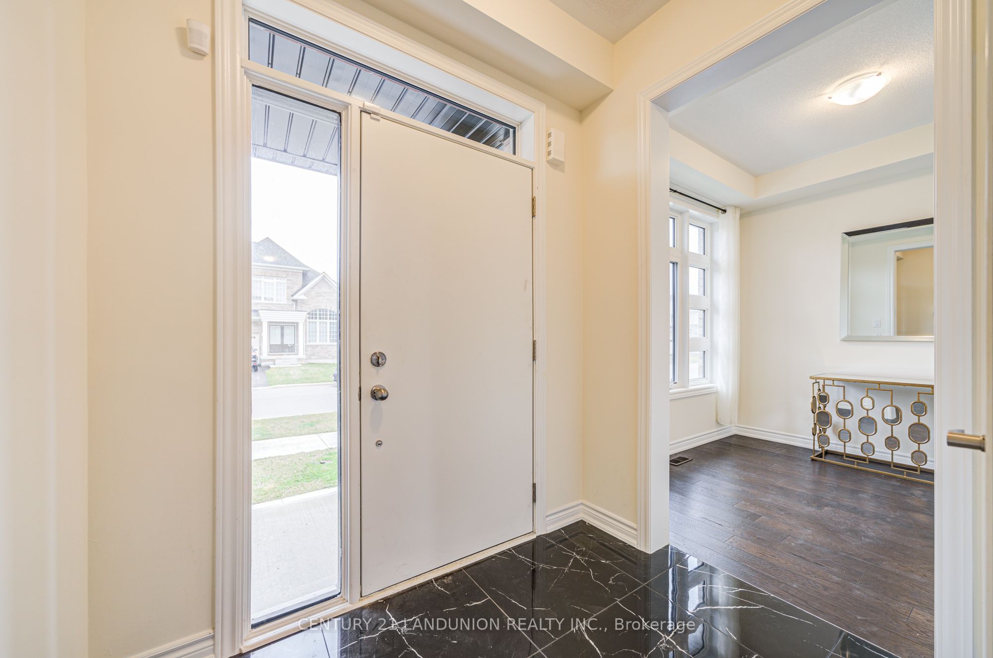 8 Bruce Welch Avenue Property Photo 4