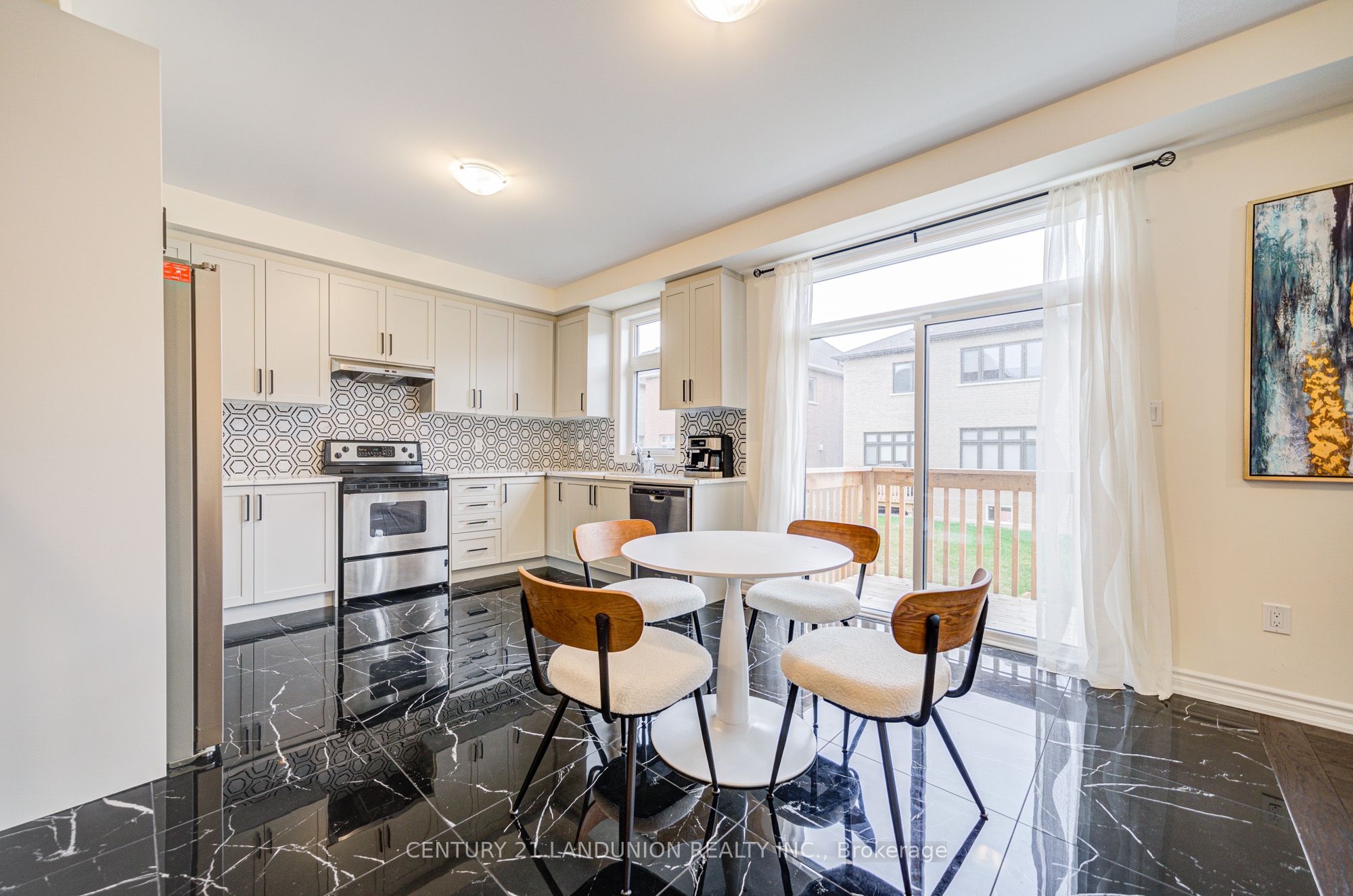 8 Bruce Welch Avenue Property Photo 18