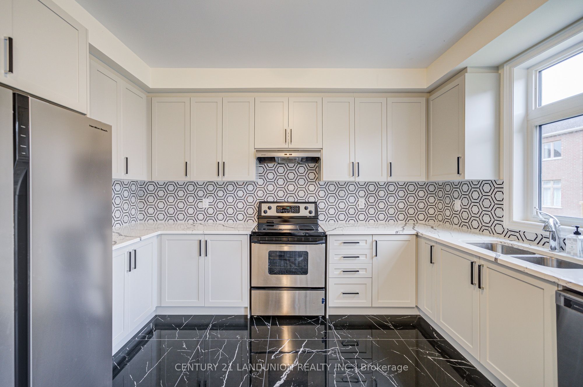 8 Bruce Welch Avenue Property Photo 19