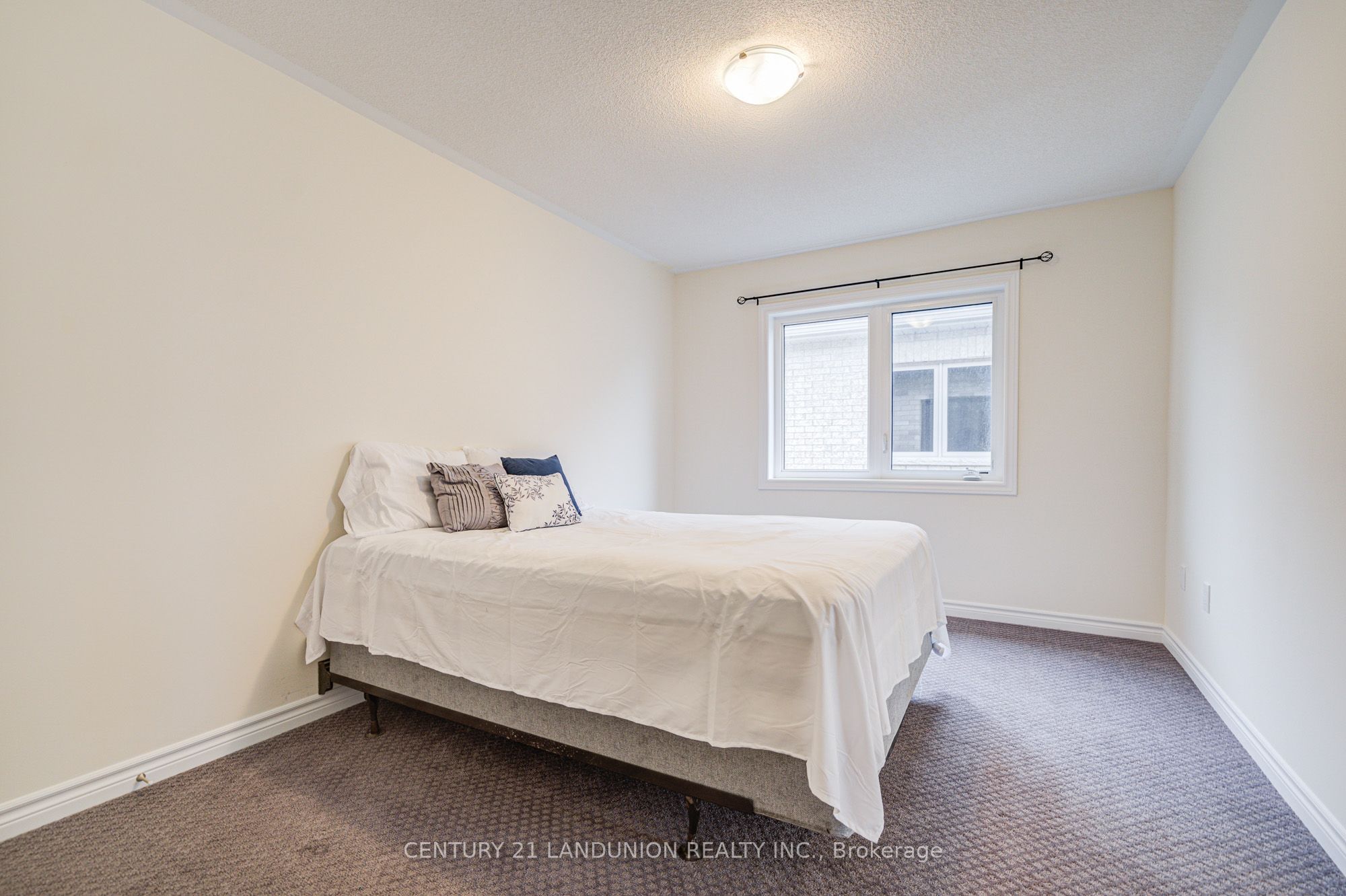 8 Bruce Welch Avenue Property Photo 35