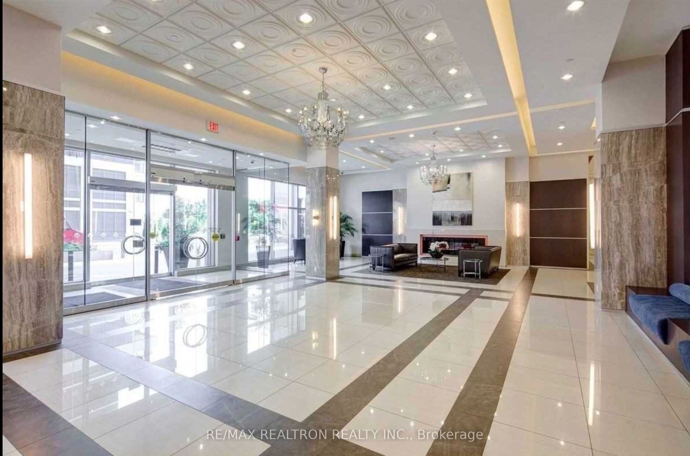 7161 Yonge Street E 1222 Property Photo 12