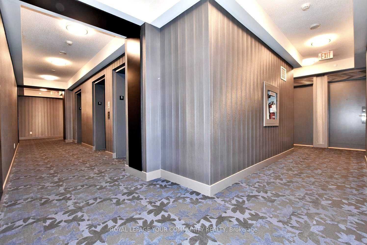 #908a - 9608 Yonge Street Property Photo 10