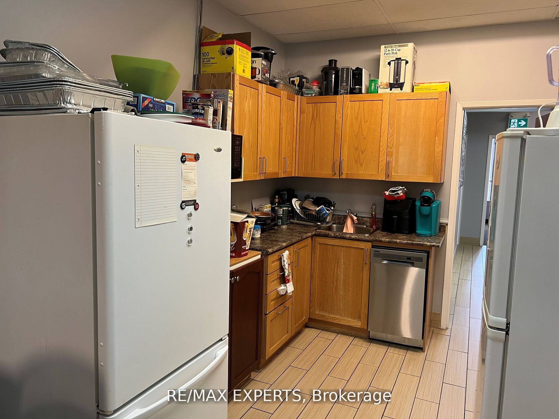 #1g - 100 Marycroft Avenue Property Photo 6