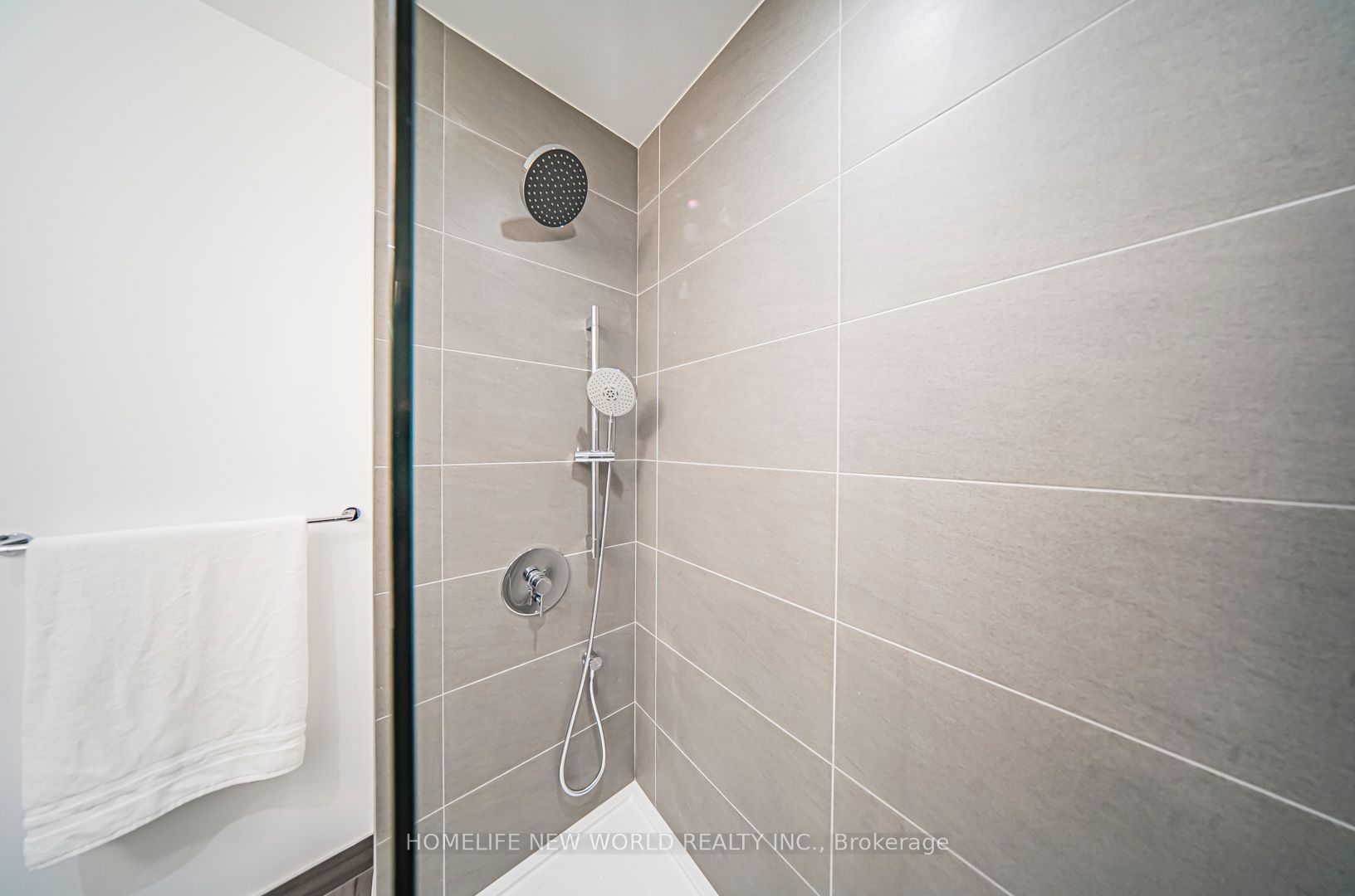 5 Buttermill Avenue 4007 Property Photo 14