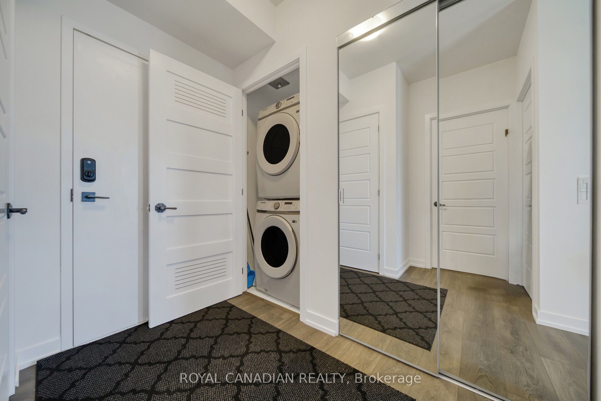 415 Sea Ray Avenue 352 Property Photo 17