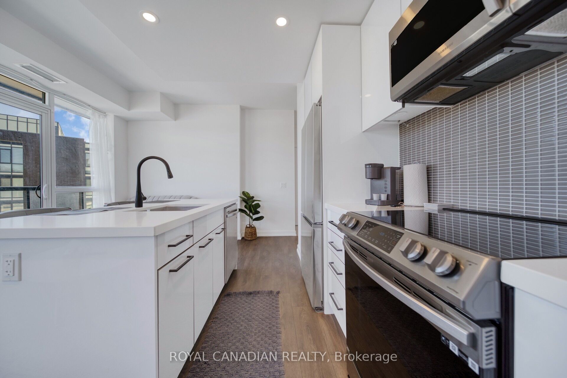 415 Sea Ray Avenue 352 Property Photo 24