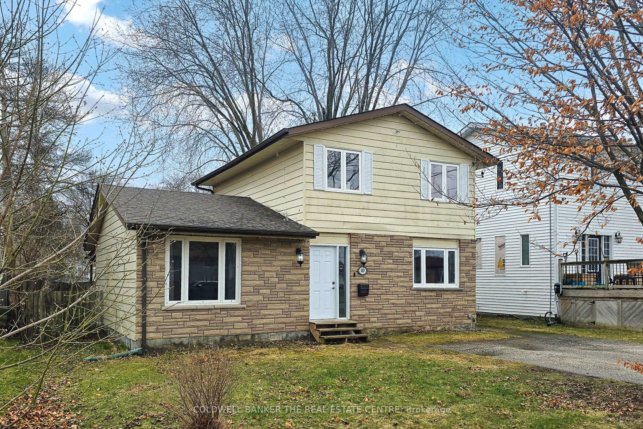 163 Silas Boulevard Property Photo 2