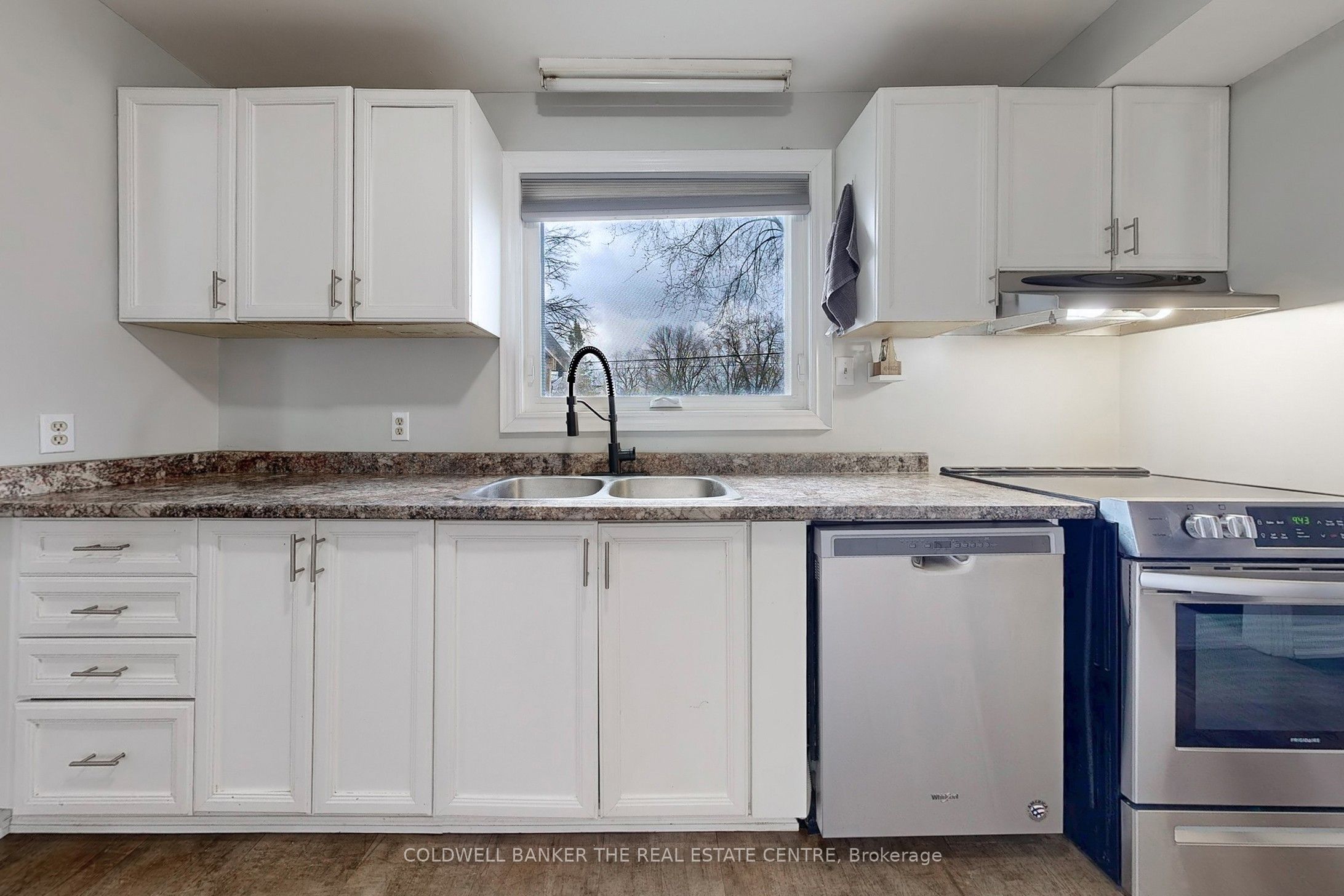 163 Silas Boulevard Property Photo 6
