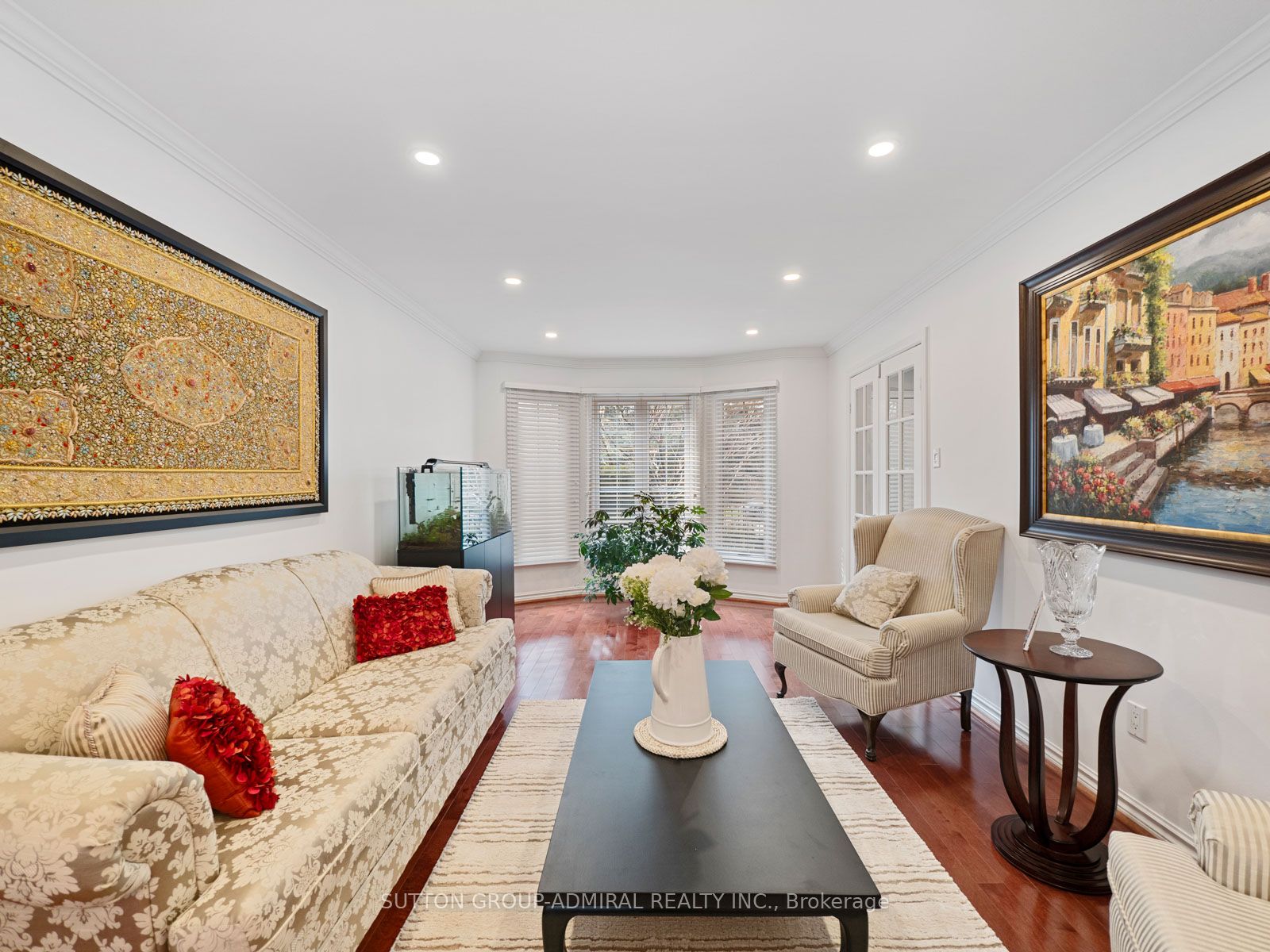 16 Cowles Court Property Photo 4