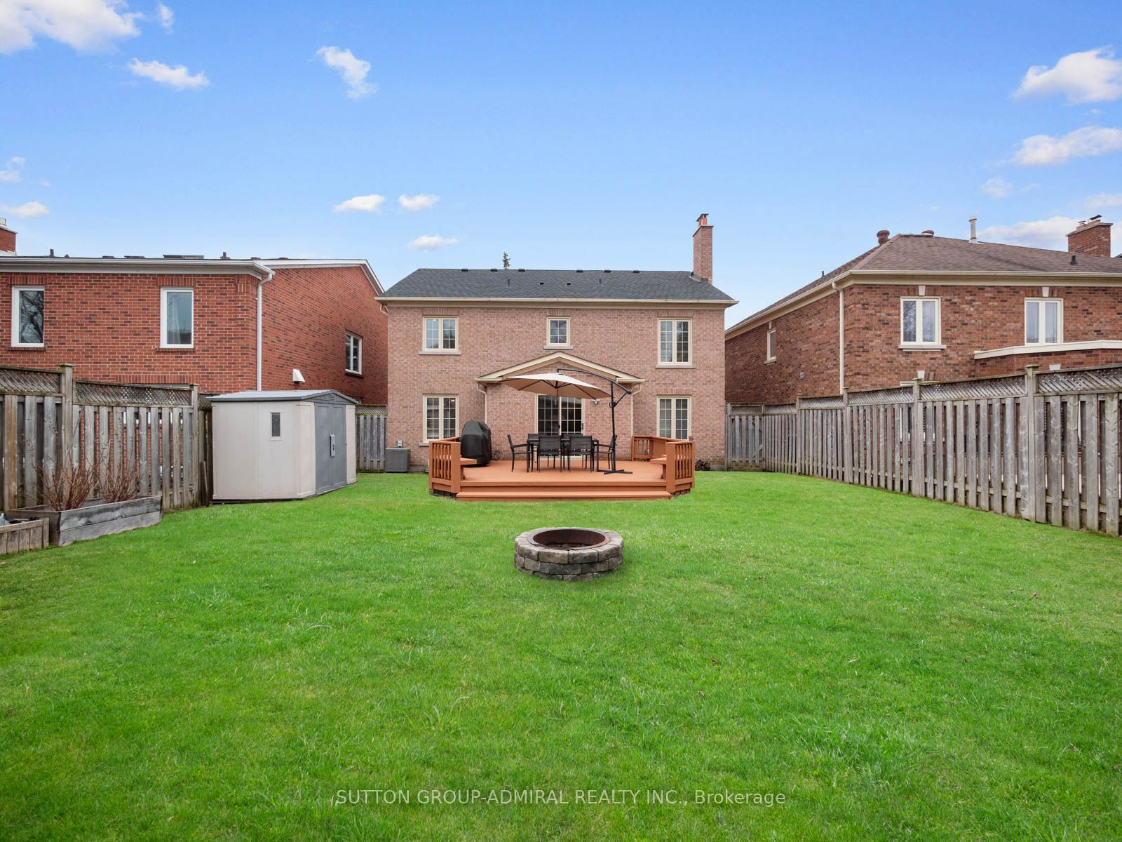 16 Cowles Court Property Photo 40