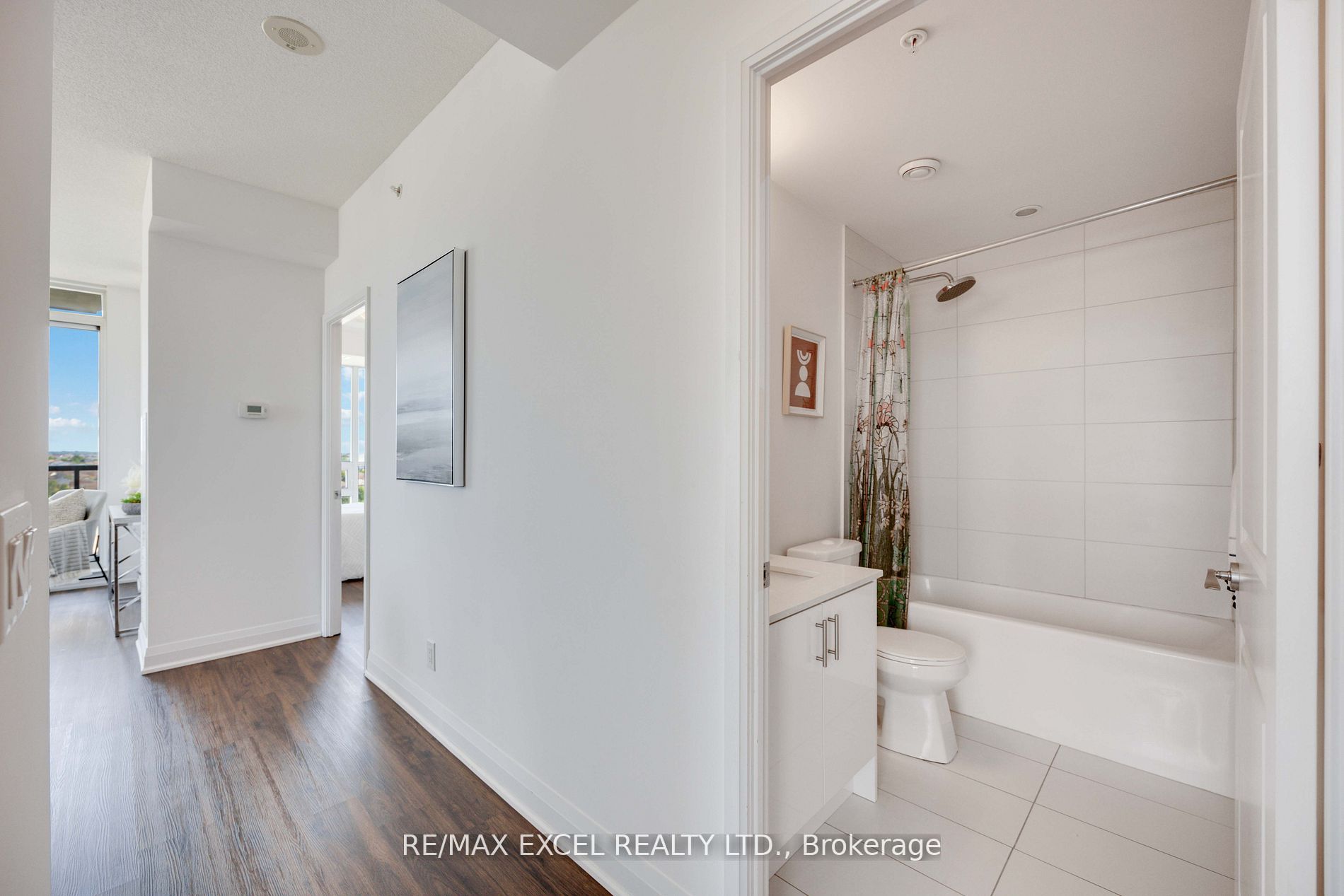 9582 Markham Rd Property Photo 15