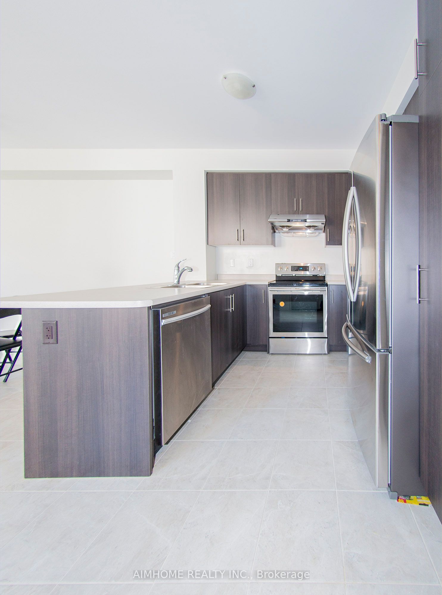 11 Kester Court Property Photo 6