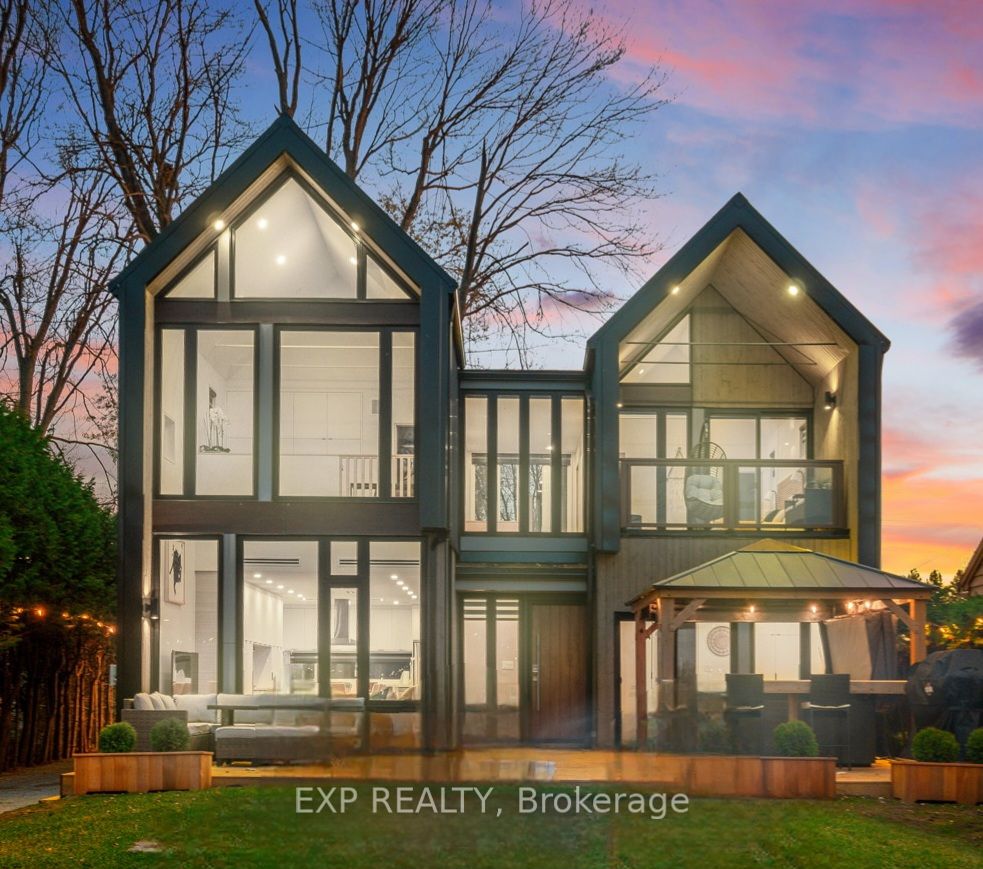 142 Moore's Beach Road Property Photo