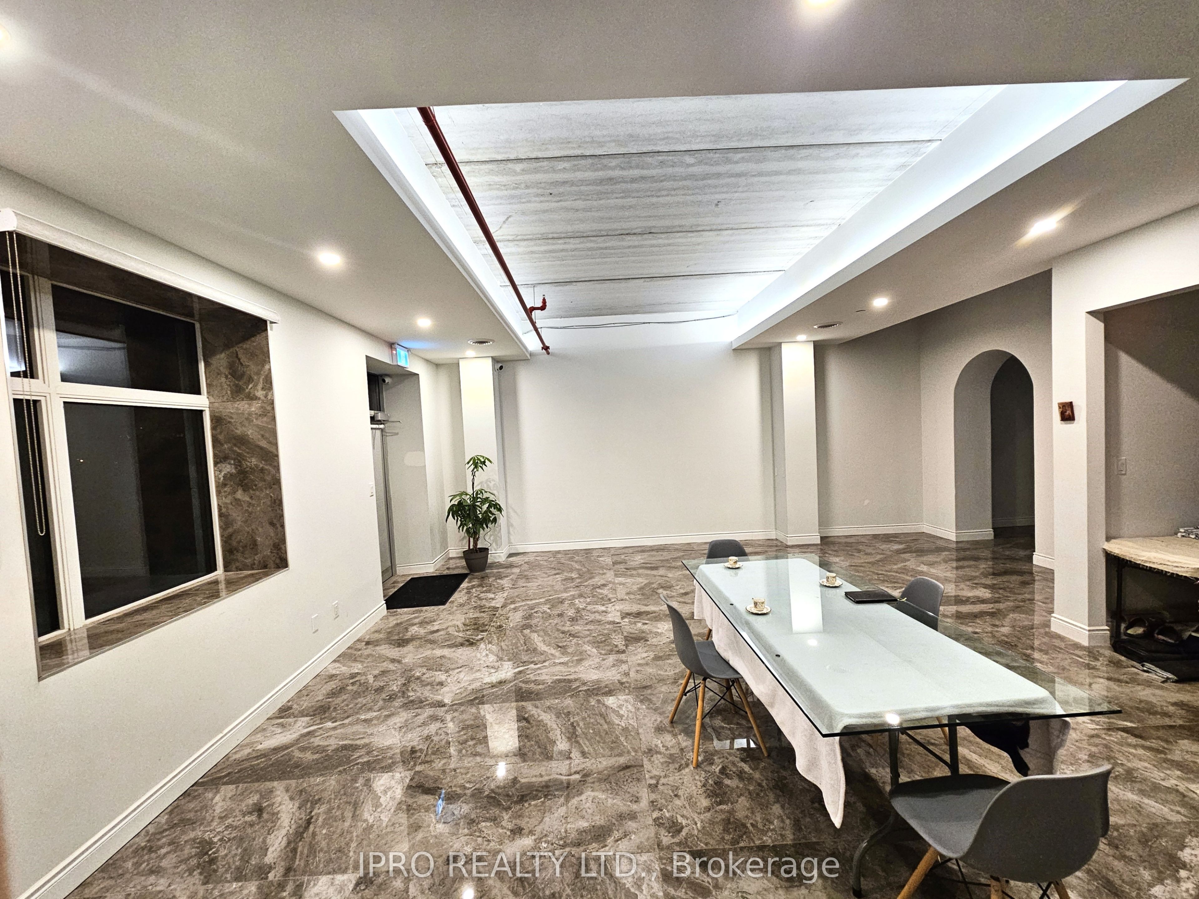 200 Cachet Woods Ct Property Photo 13