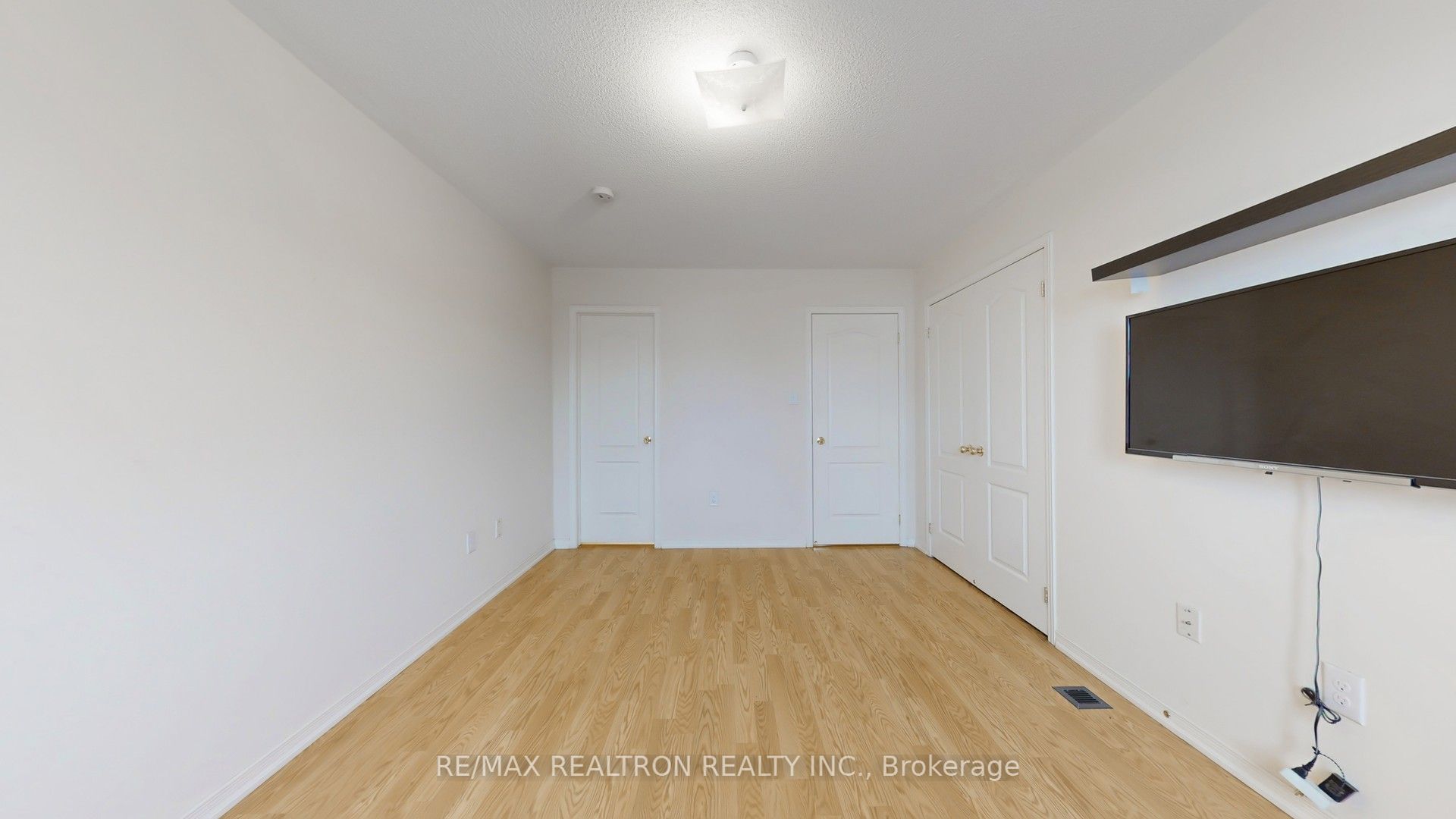 16 Eastern Skies Way Property Photo 28