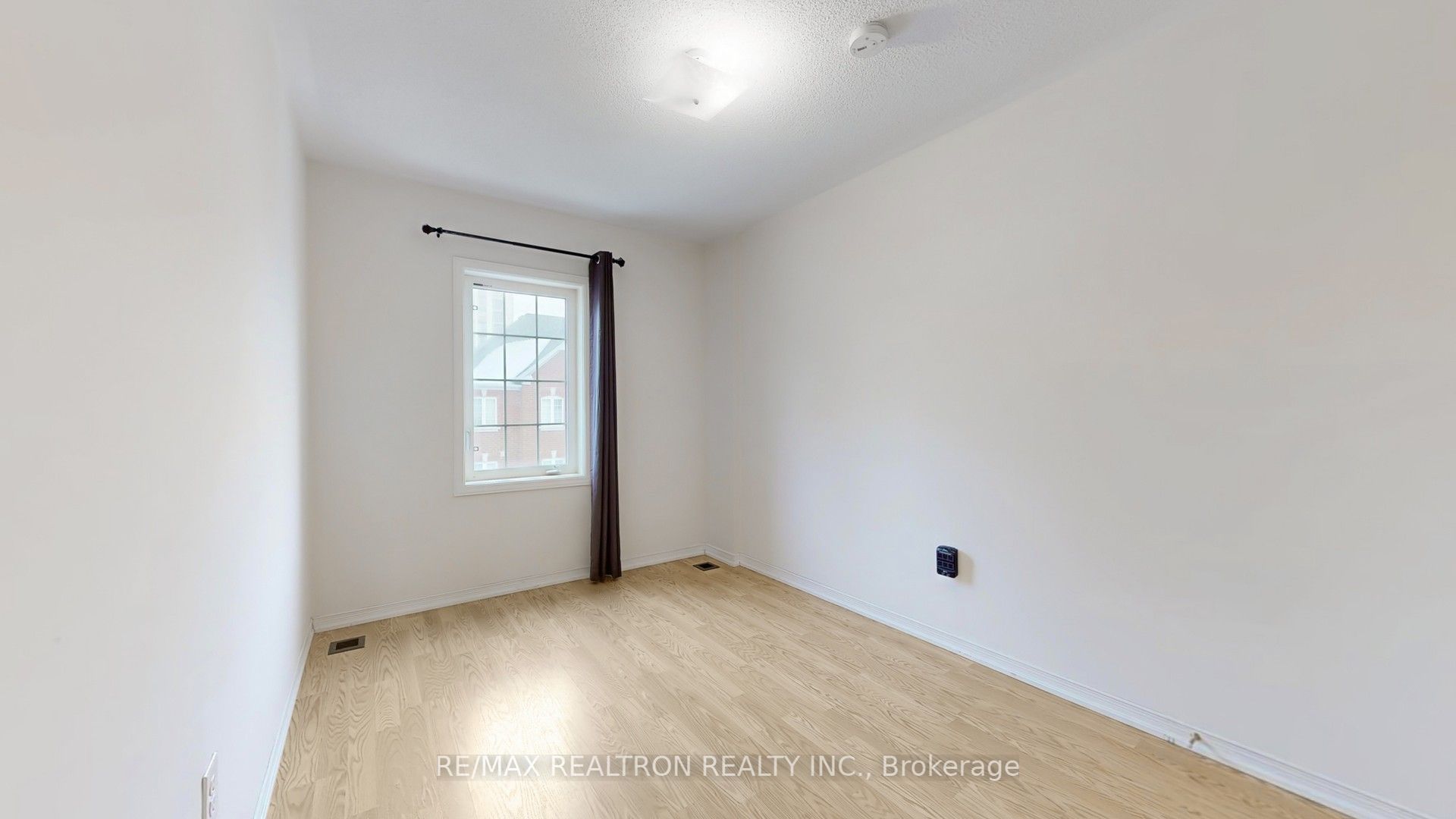 16 Eastern Skies Way Property Photo 30
