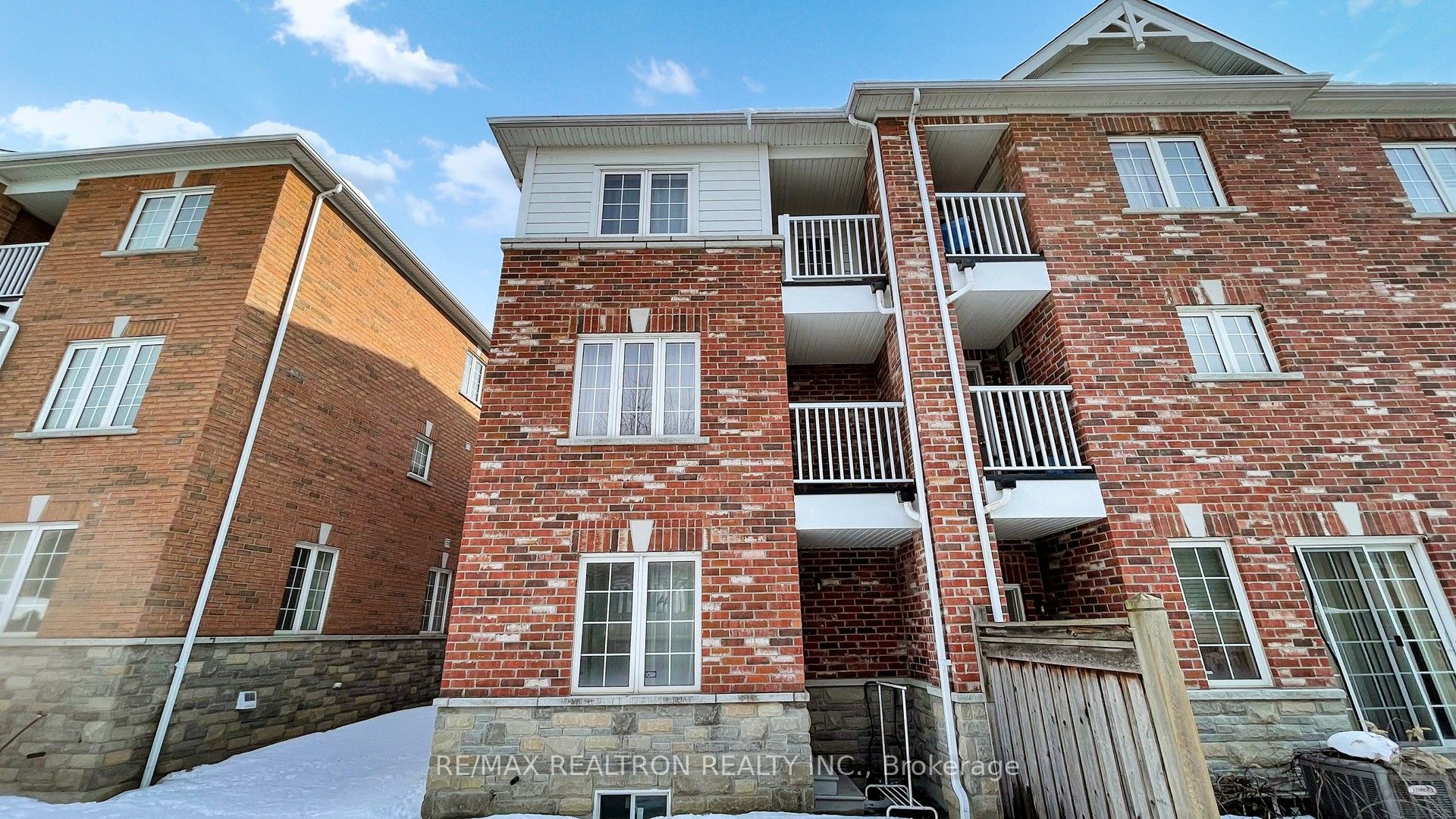 16 Eastern Skies Way Property Photo 49