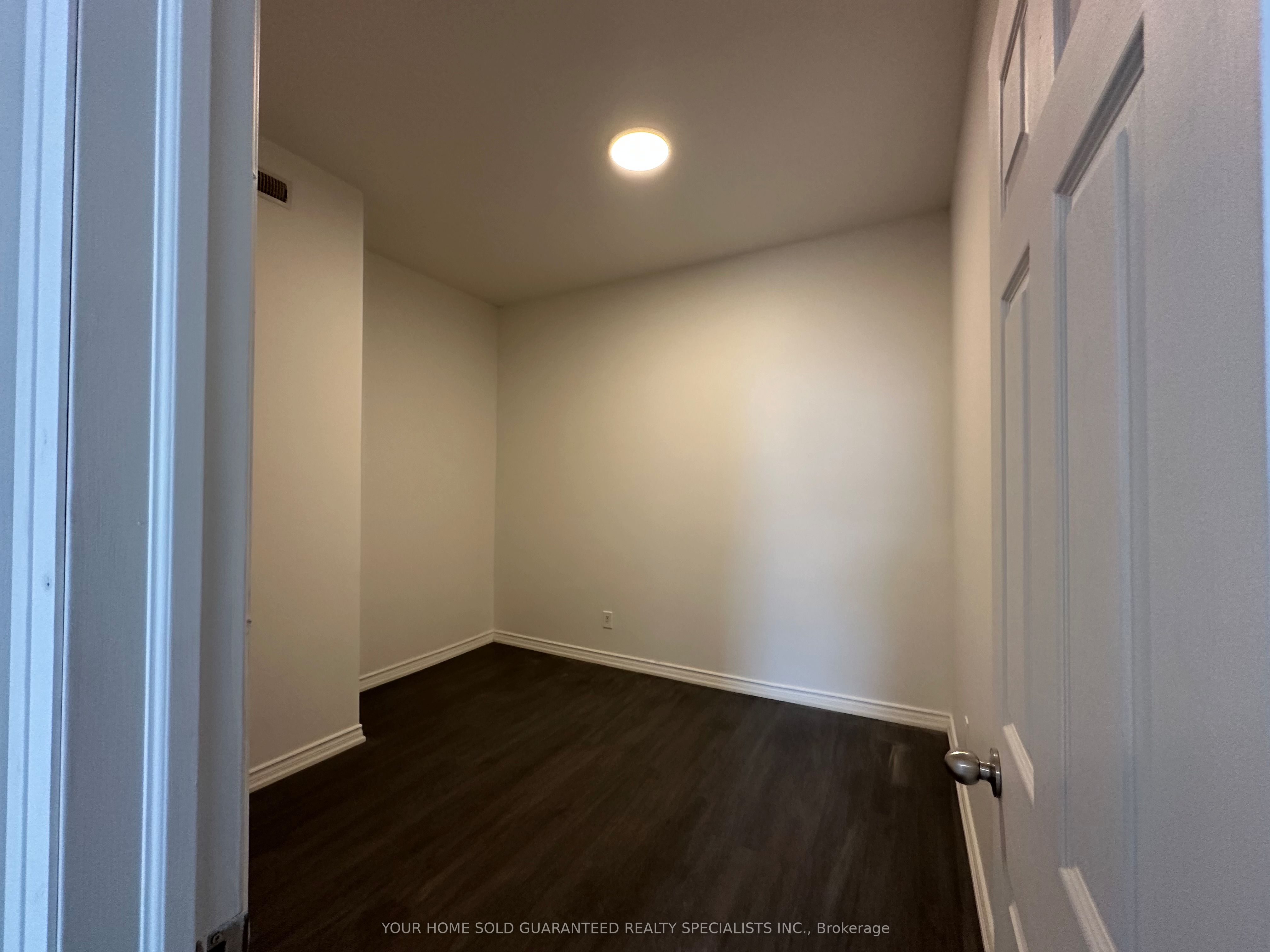 15240 Yonge Street 1 Property Photo 5