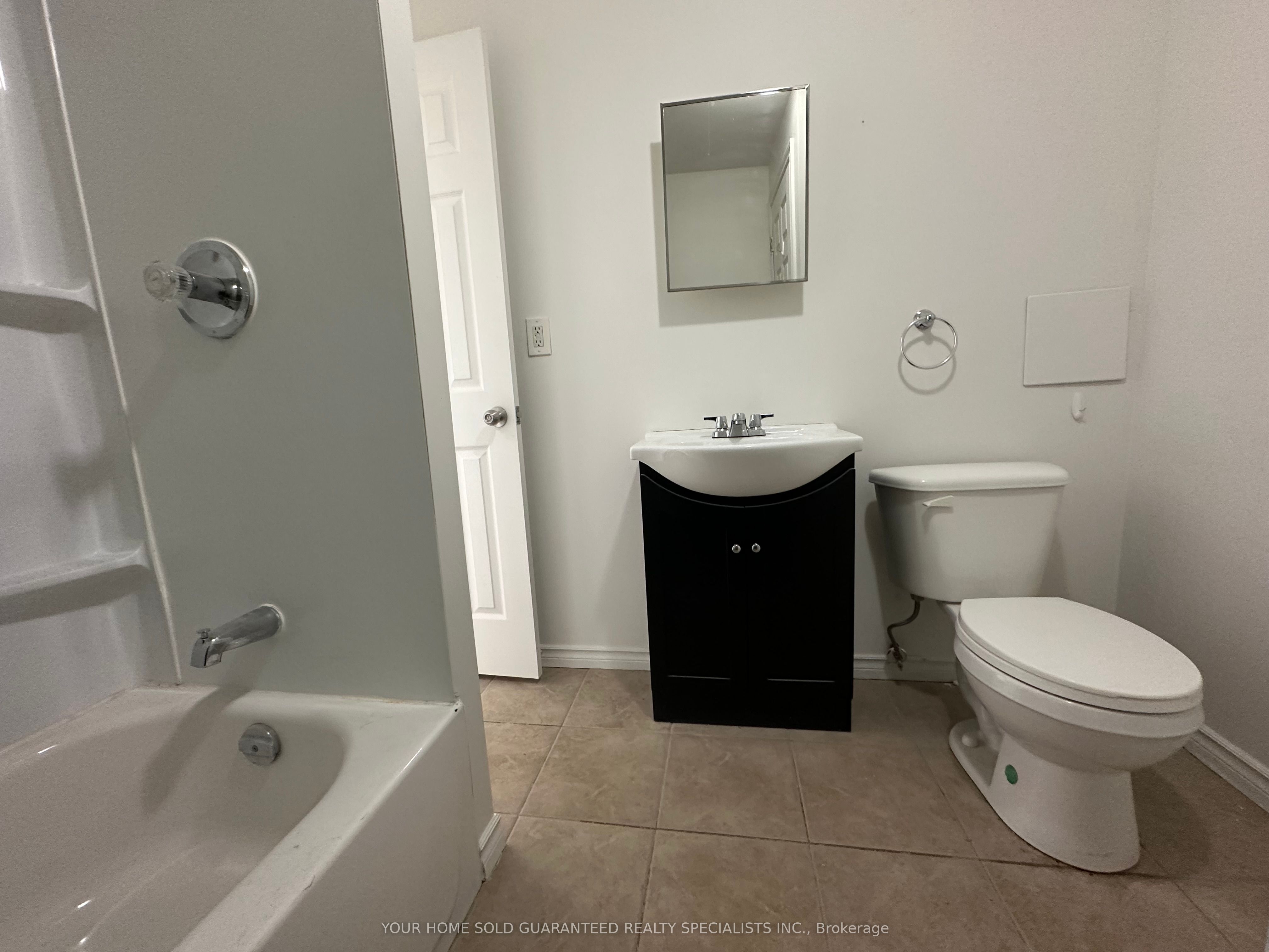 15240 Yonge Street 1 Property Photo 6