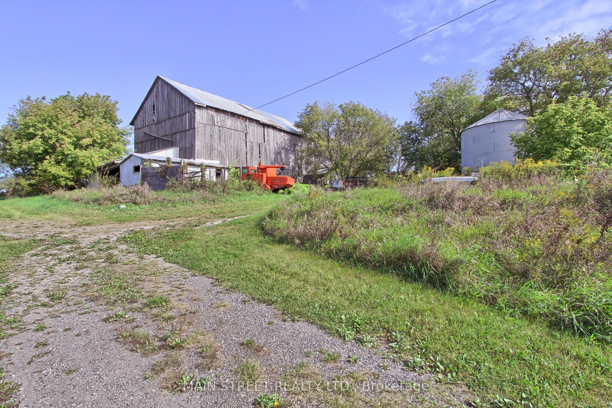 5984 3rd Line Property Photo 21