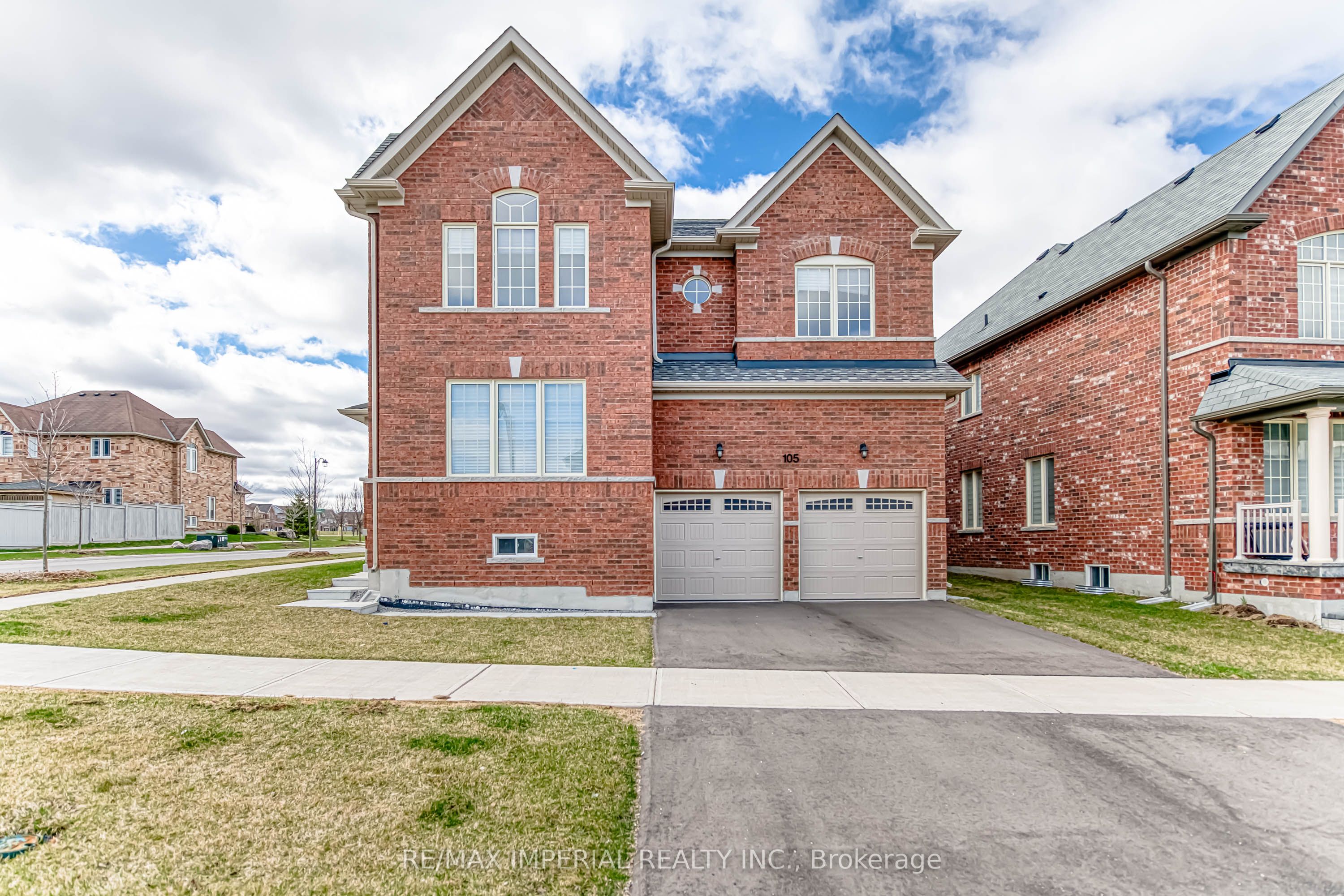 105 Kingknoll Crescent Property Photo