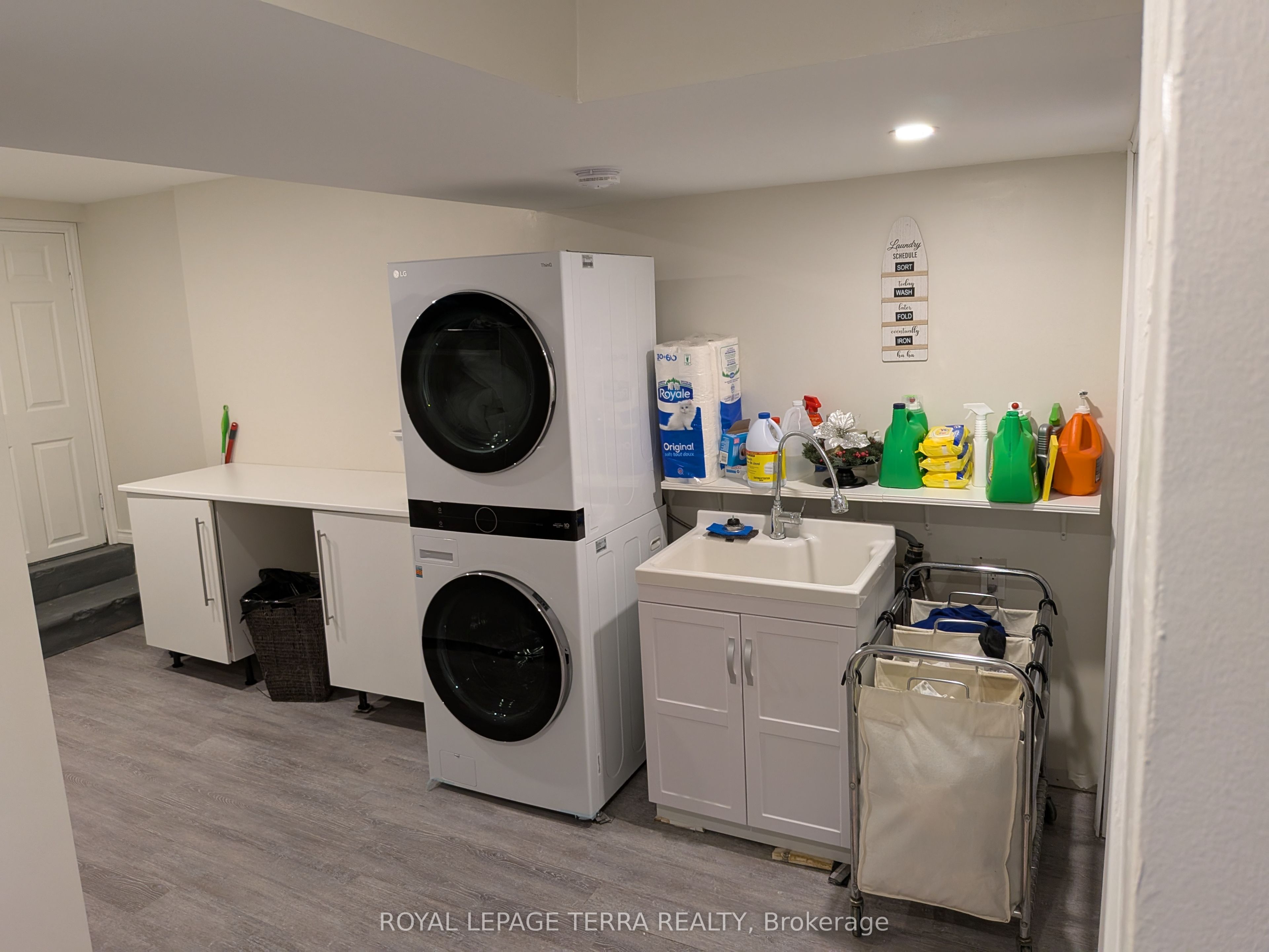 174 Andrew Park Property Photo 29