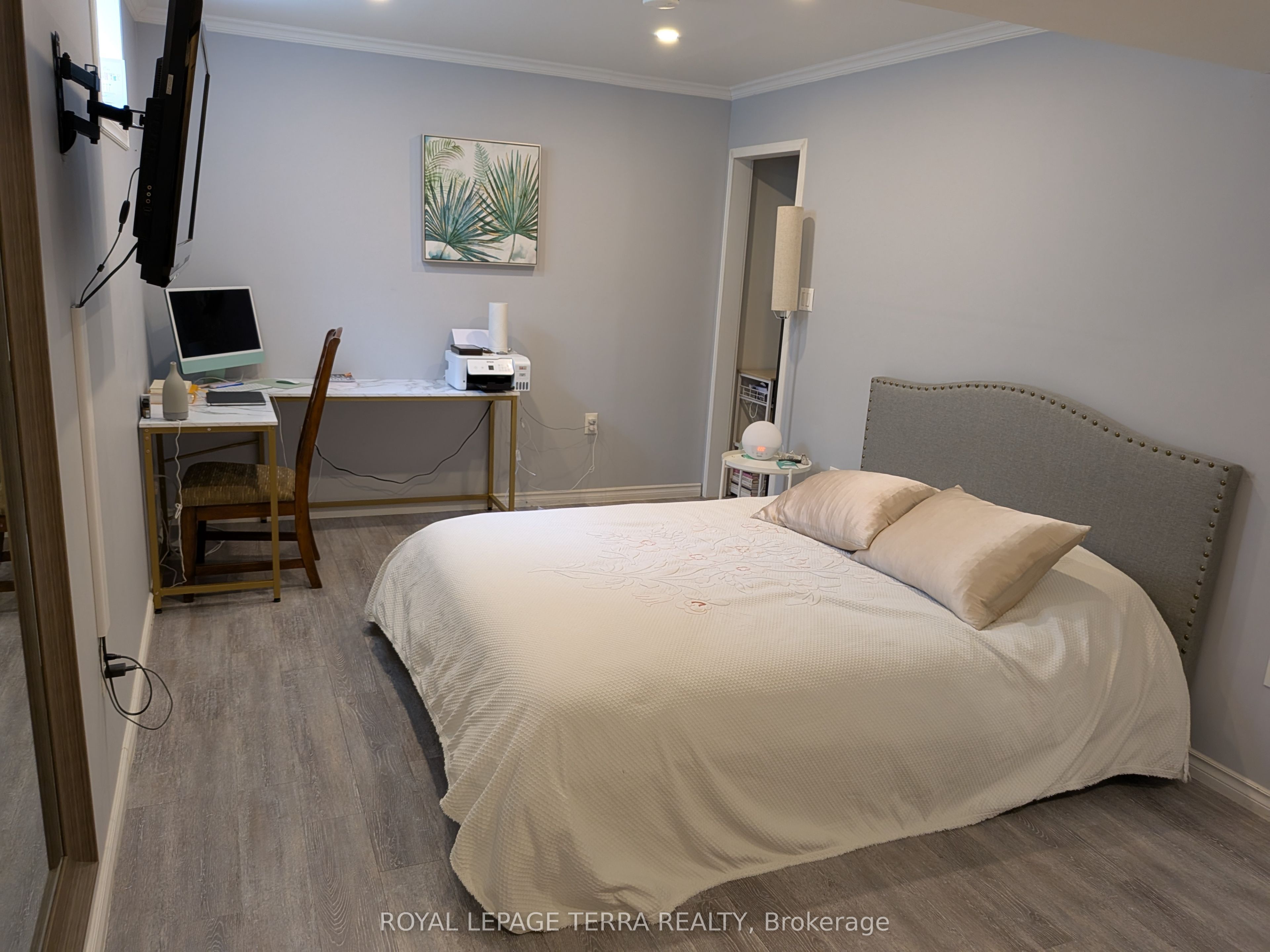 174 Andrew Park Property Photo 36