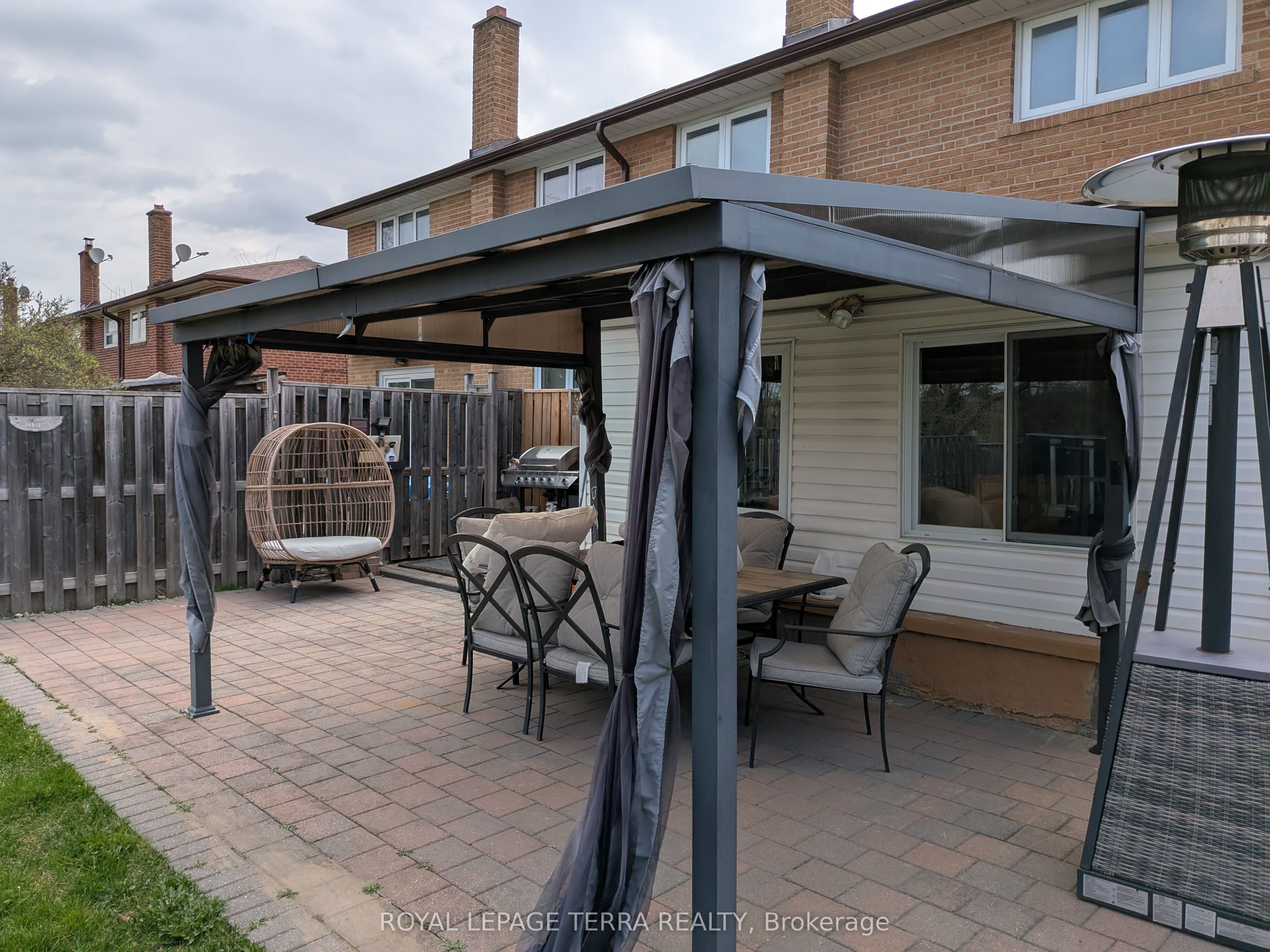174 Andrew Park Property Photo 45