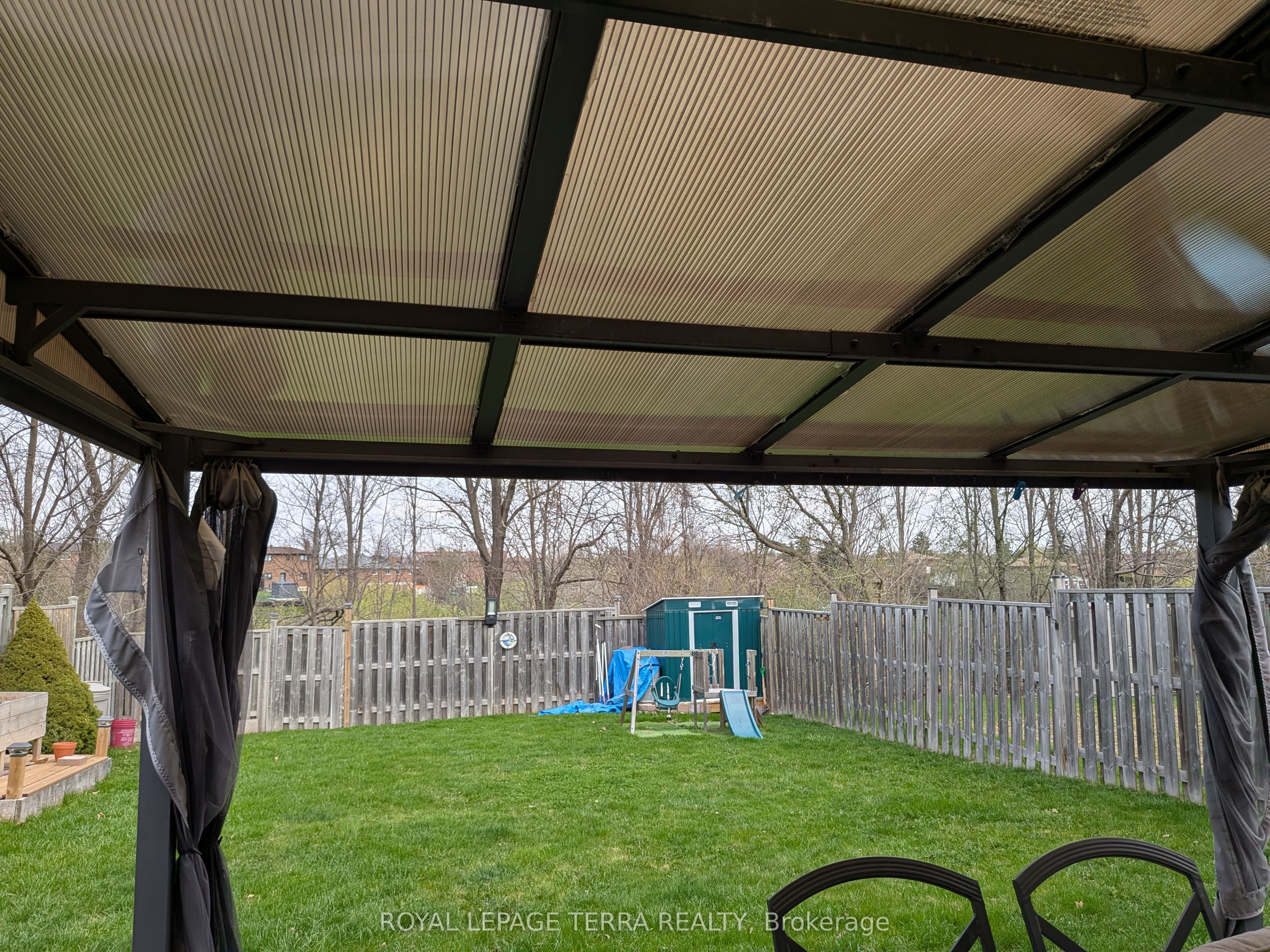 174 Andrew Park Property Photo 46