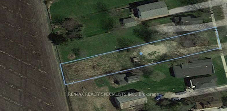 19070 Dufferin Street Property Photo 2