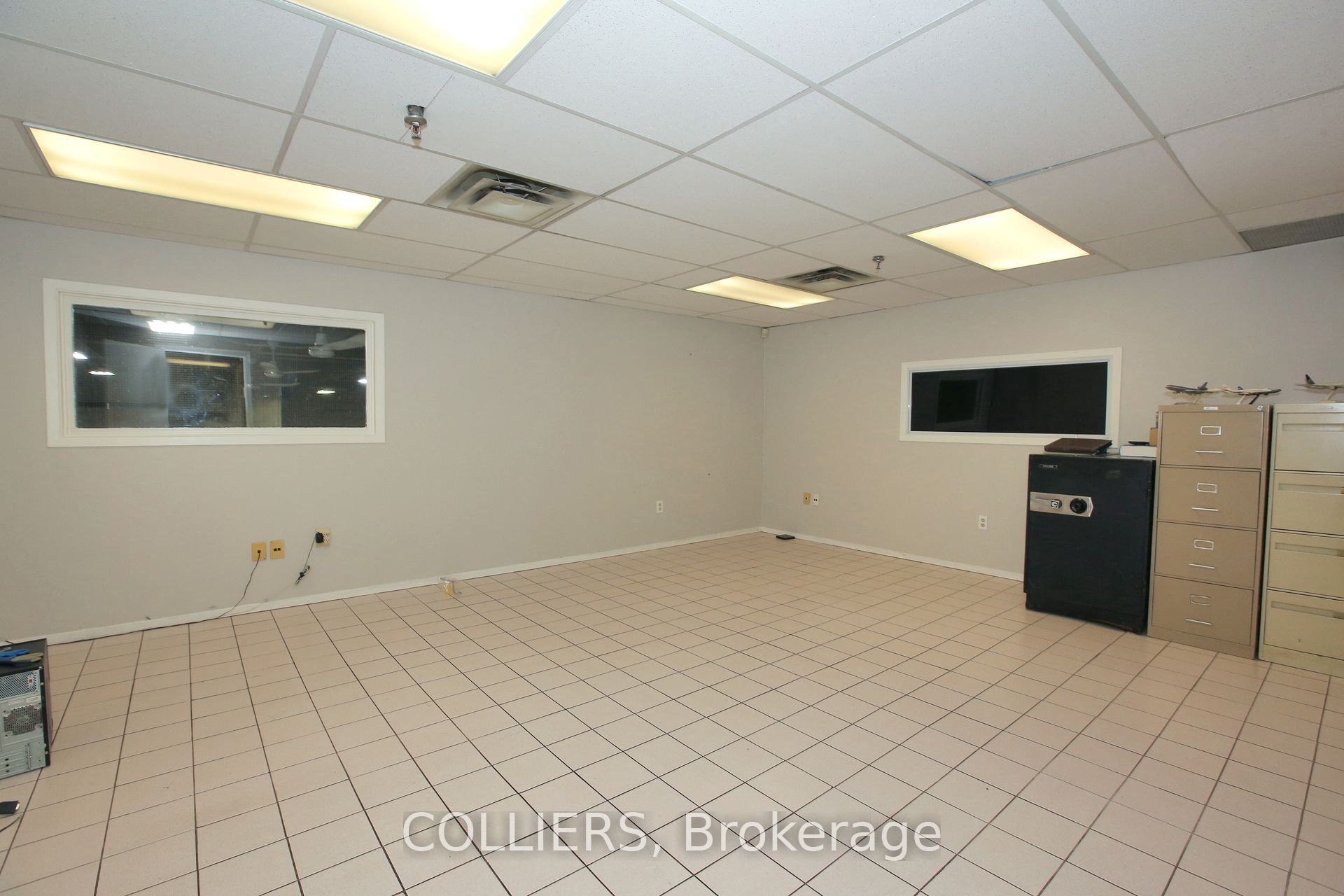 #13 - 270 Pennsylvania Avenue Property Photo 10
