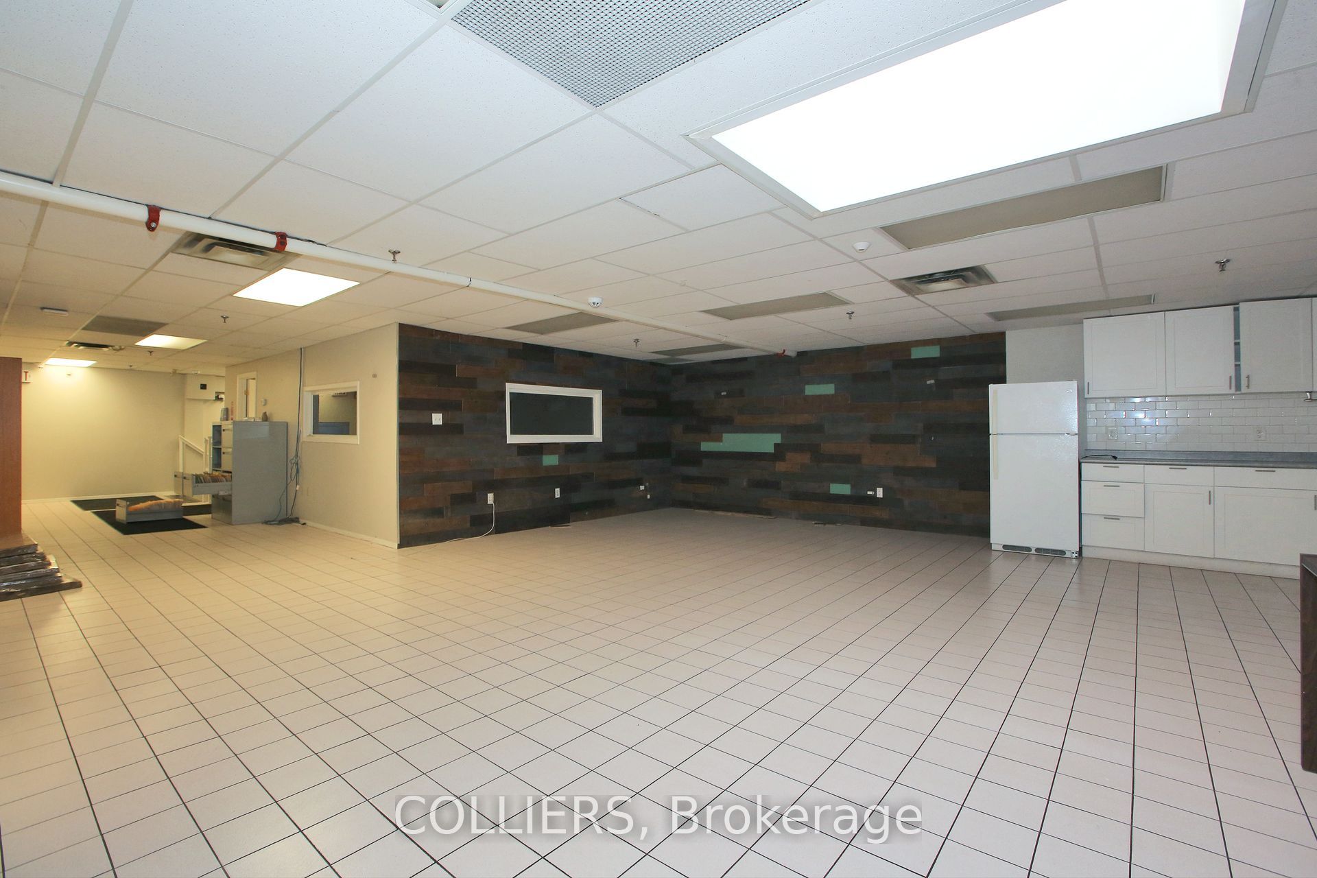 #13 - 270 Pennsylvania Avenue Property Photo 12
