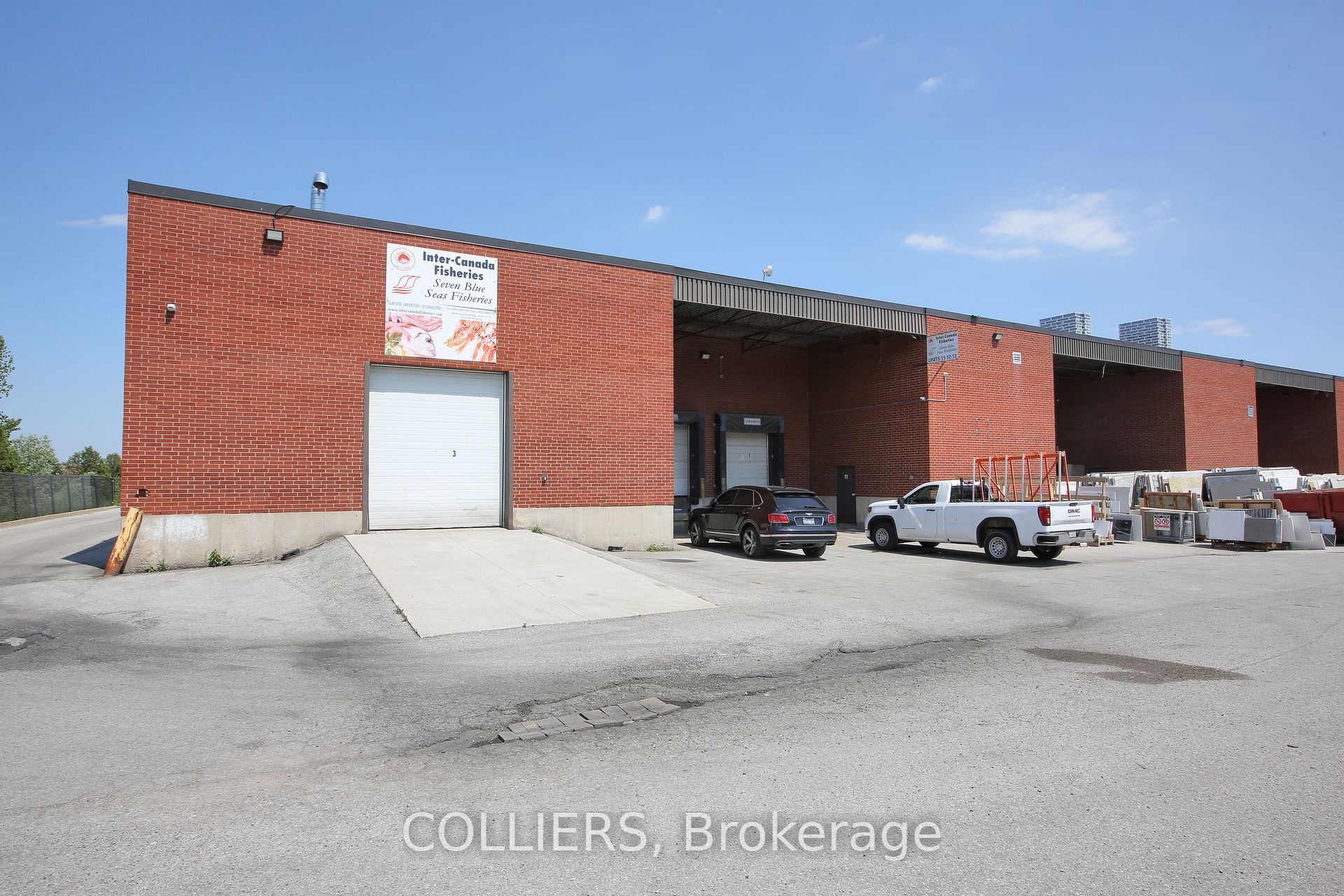 #13 - 270 Pennsylvania Avenue Property Photo 14