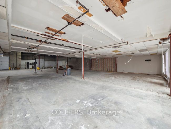 270 Pennsylvania Avenue 13 Property Photo 23