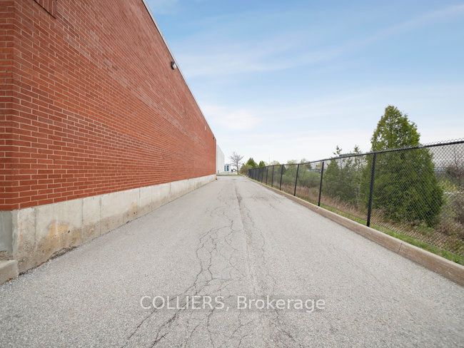 270 Pennsylvania Avenue 13 Property Photo 42