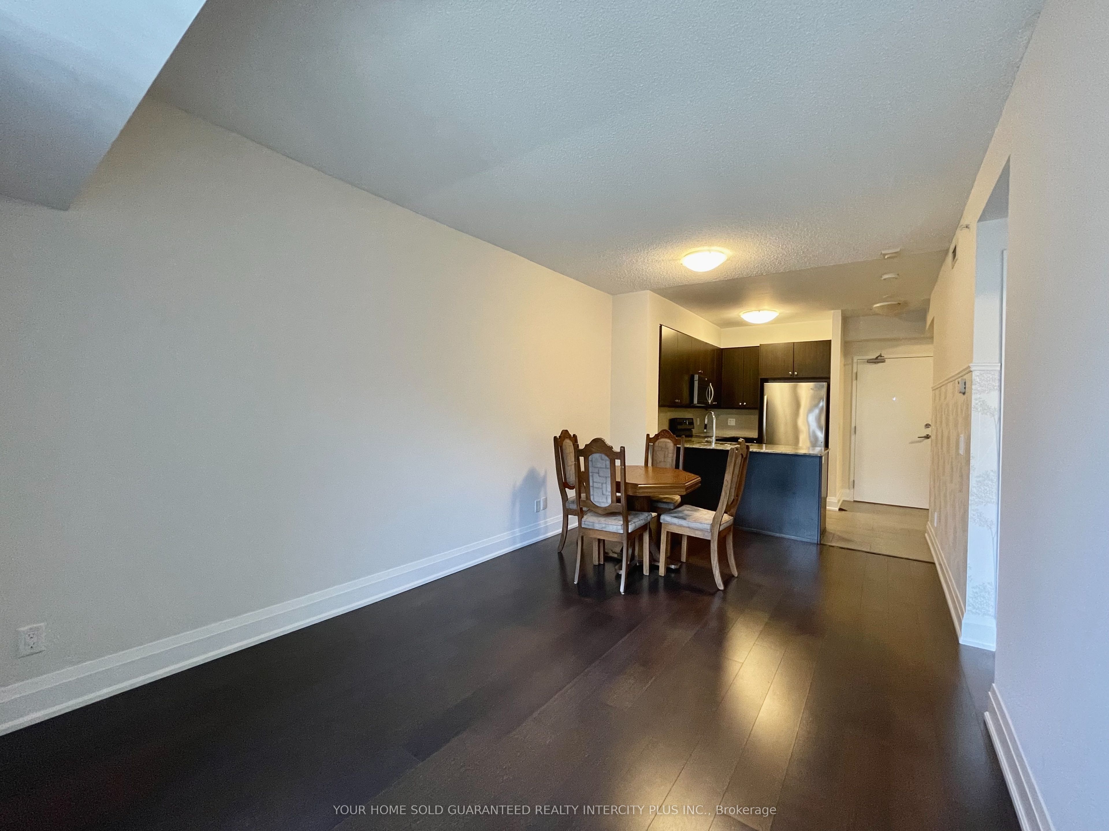 8302 Islington Avenue 516 Property Photo 11
