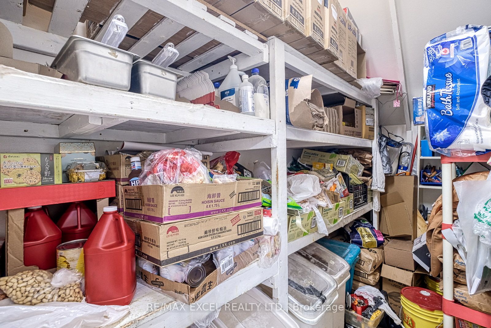 #9 - 213 The Queensway Road Property Photo 16