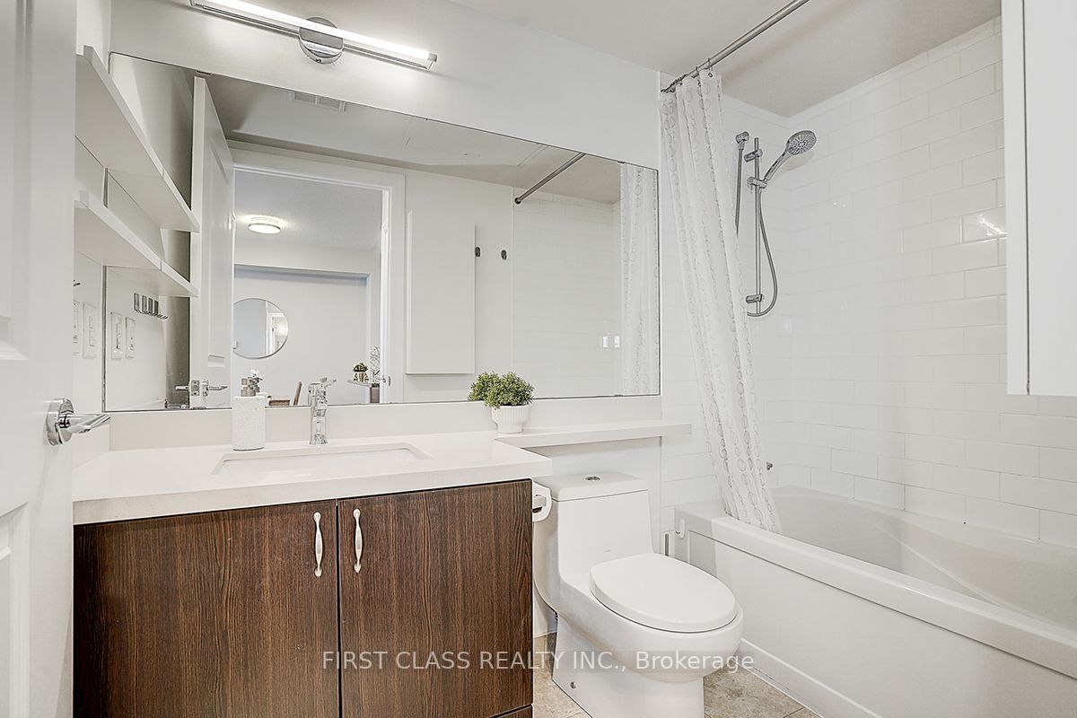131 Upper Duke Crescent 901 Property Photo 14