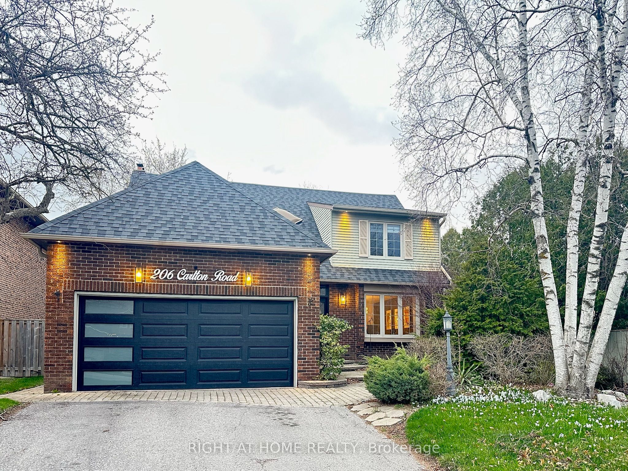 206 Carlton Road Property Photo