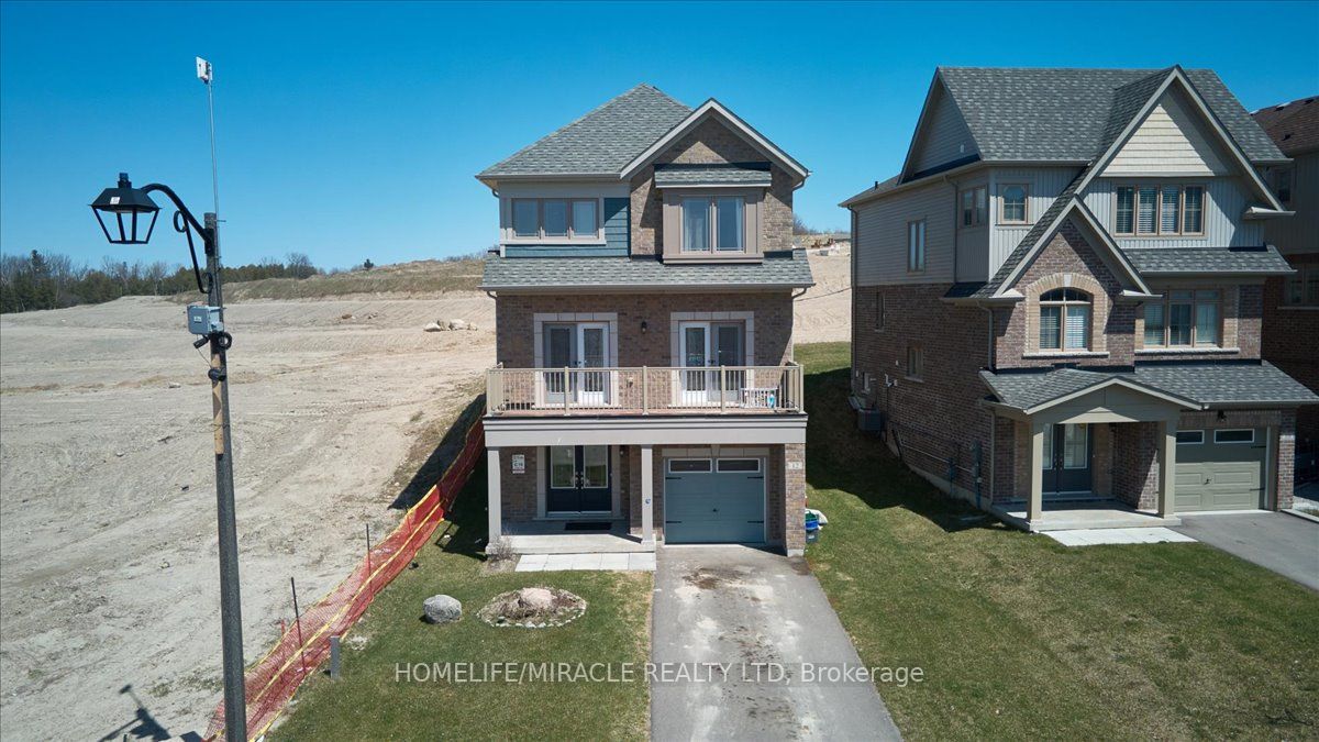 12 Janes Crescent Property Photo
