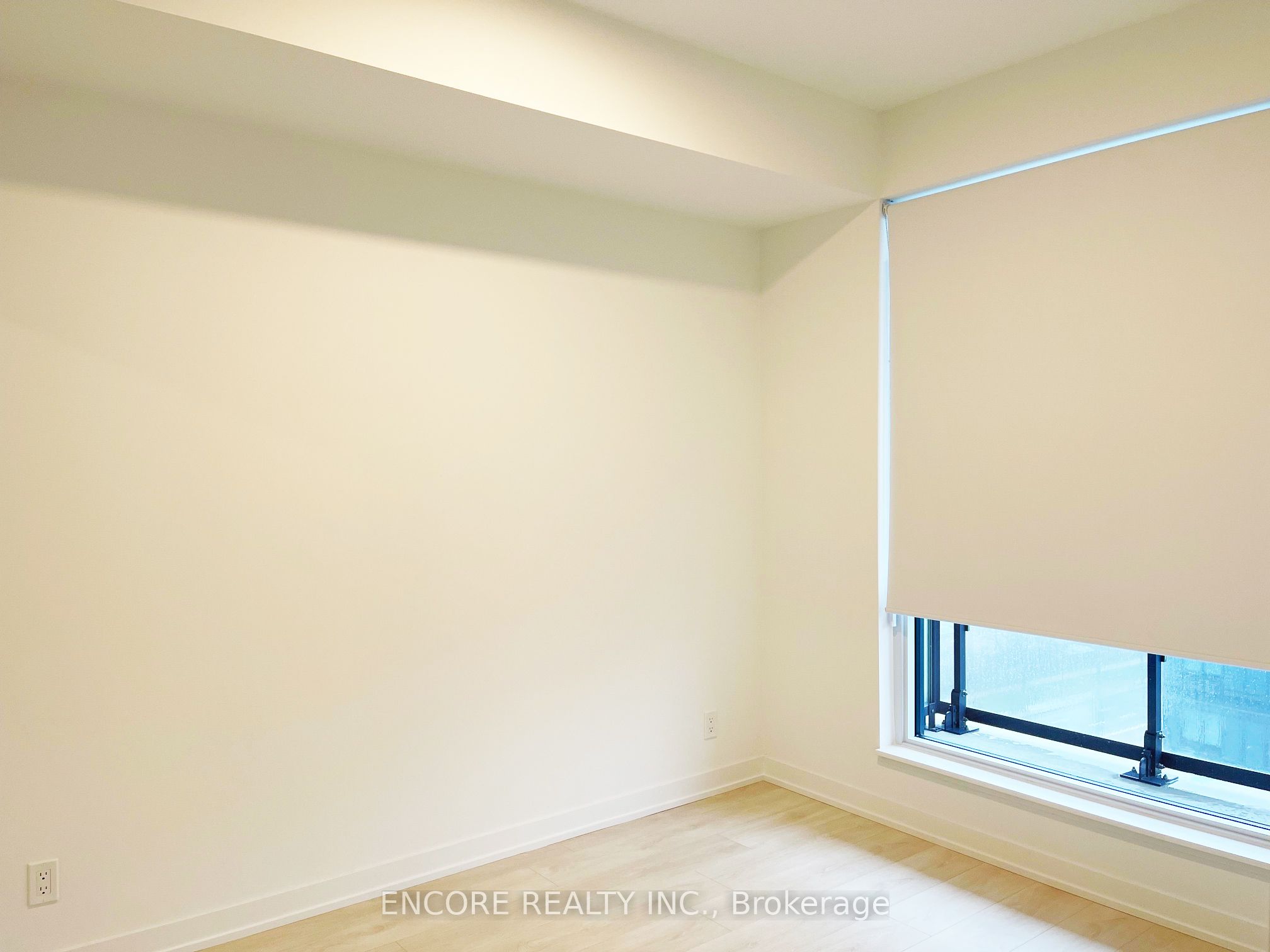 #1120 - 7950 Bathurst Street Property Photo 1