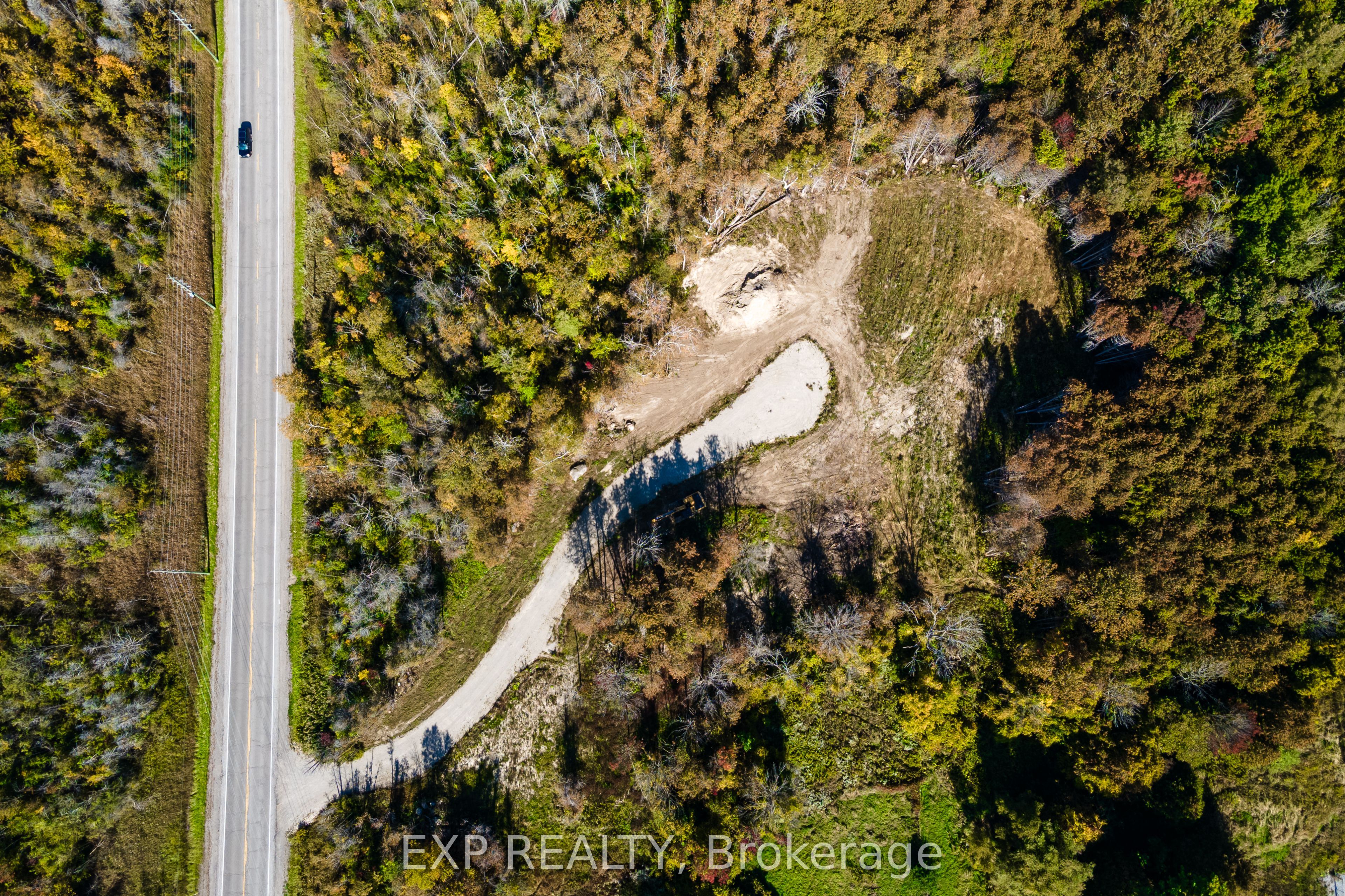 26692 Kennedy Road Property Photo 5