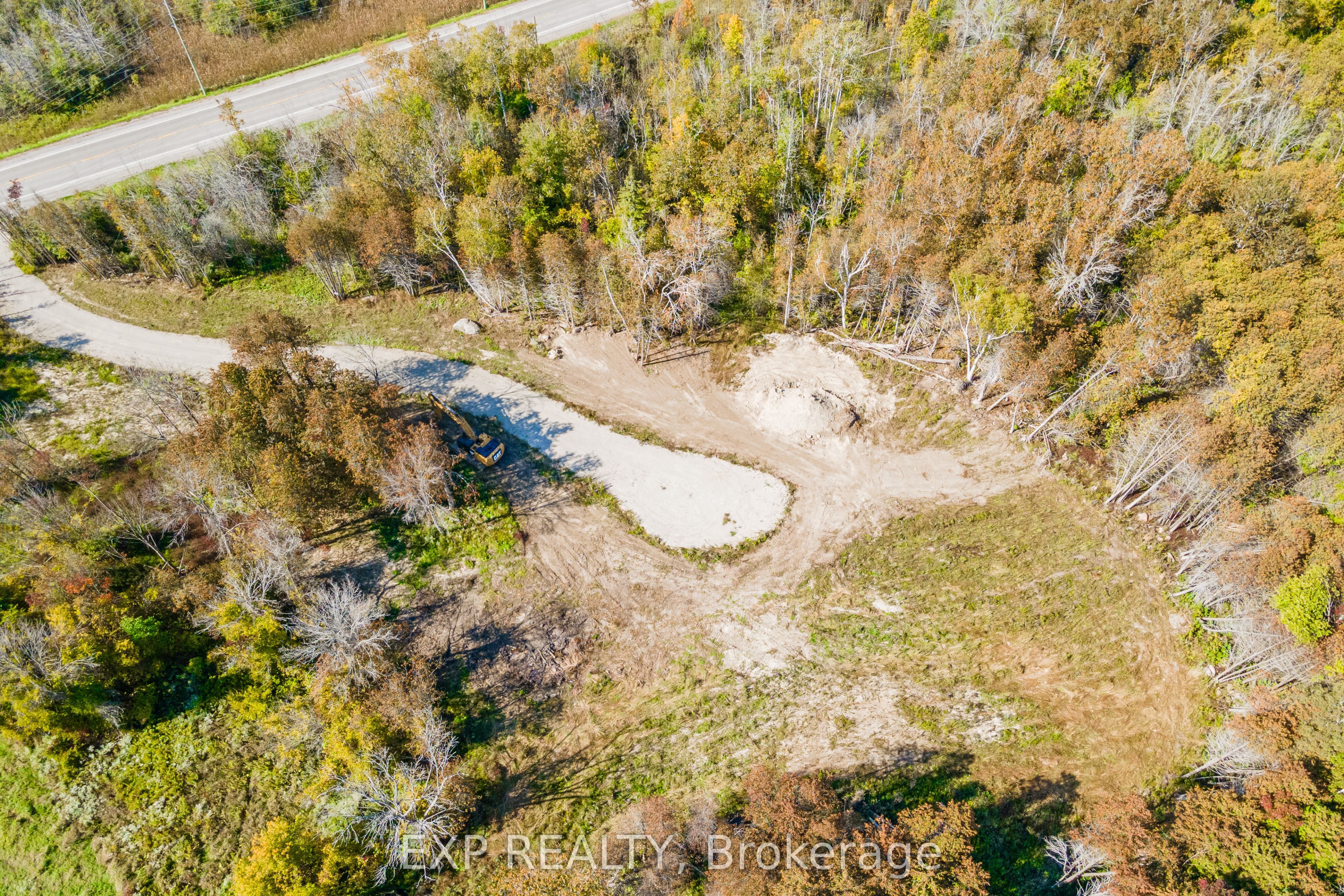 26692 Kennedy Road Property Photo 6