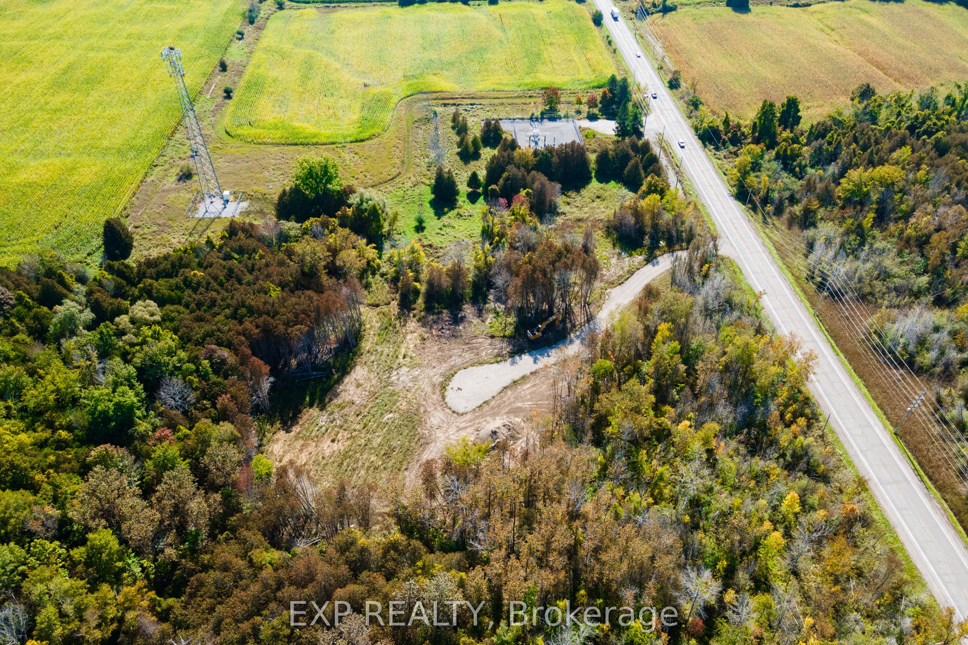 26692 Kennedy Road Property Photo 8